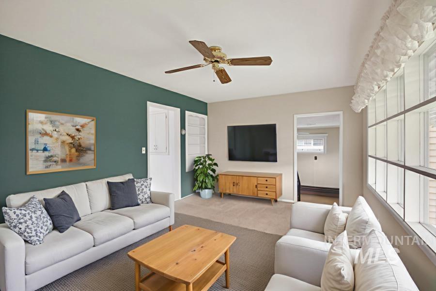 1115 5th Street, Clarkston, Washington 99403, 2 Bedrooms, 1 Bathroom, Residential For Sale, Price $297,000,MLS 98979307