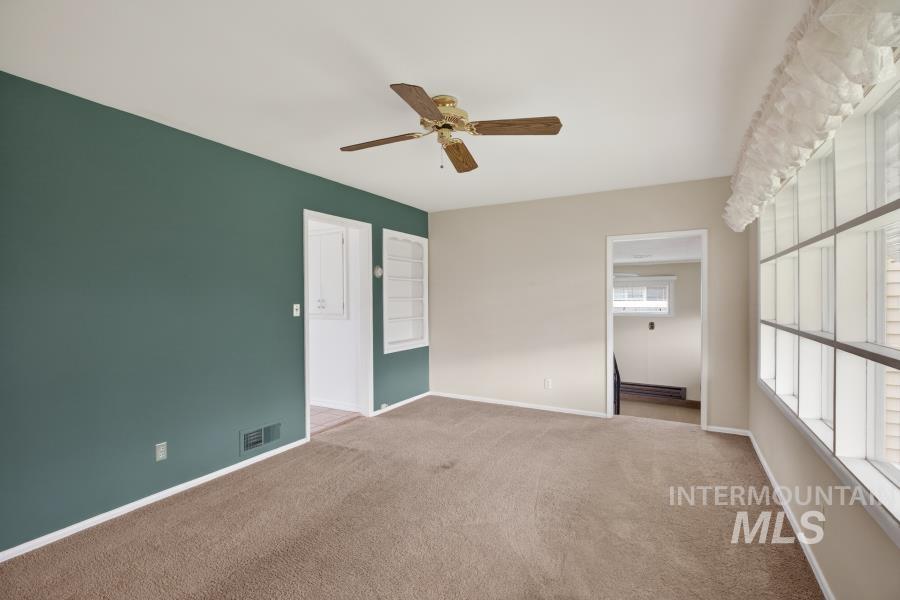 1115 5th Street, Clarkston, Washington 99403, 2 Bedrooms, 1 Bathroom, Residential For Sale, Price $297,000,MLS 98979307