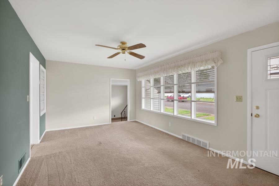 1115 5th Street, Clarkston, Washington 99403, 2 Bedrooms, 1 Bathroom, Residential For Sale, Price $297,000,MLS 98979307