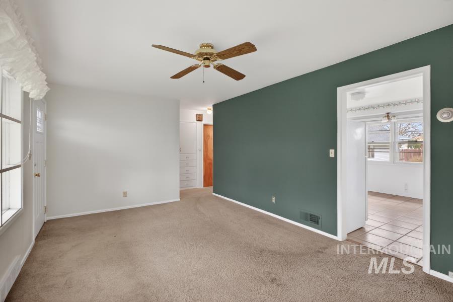 1115 5th Street, Clarkston, Washington 99403, 2 Bedrooms, 1 Bathroom, Residential For Sale, Price $297,000,MLS 98979307