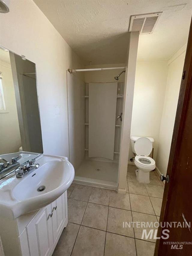 467 & 471 Borah Ave, Twin Falls, Idaho 83301, 1 Bedroom, 1 Bathroom, Residential Income For Sale, Price $225,000,MLS 98979310