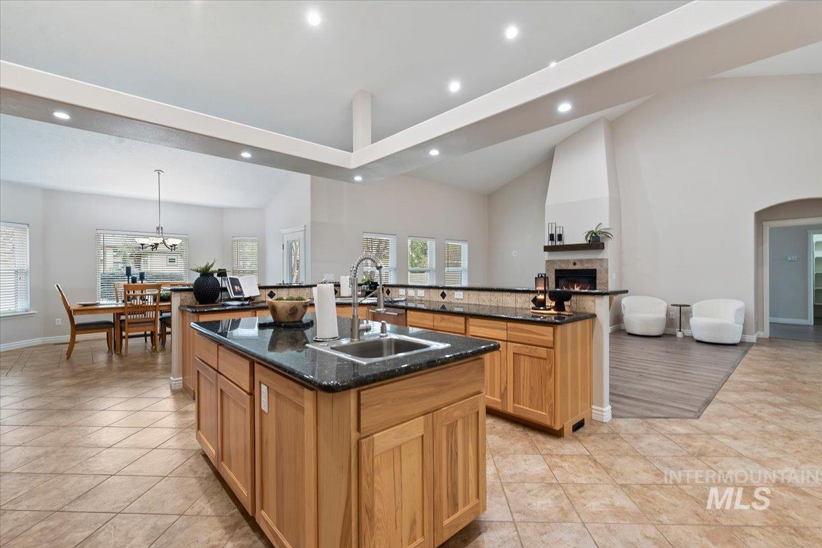 3758 S Merrivale Way, Meridian, Idaho 83642-9230, 4 Bedrooms, 4 Bathrooms, Residential For Sale, Price $899,900,MLS 98979312
