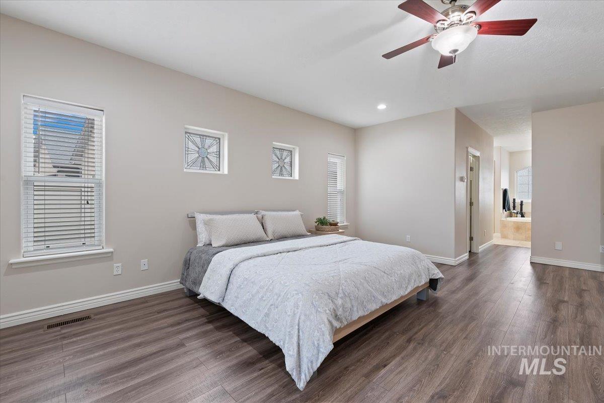 3758 S Merrivale Way, Meridian, Idaho 83642-9230, 4 Bedrooms, 4 Bathrooms, Residential For Sale, Price $899,900,MLS 98979312
