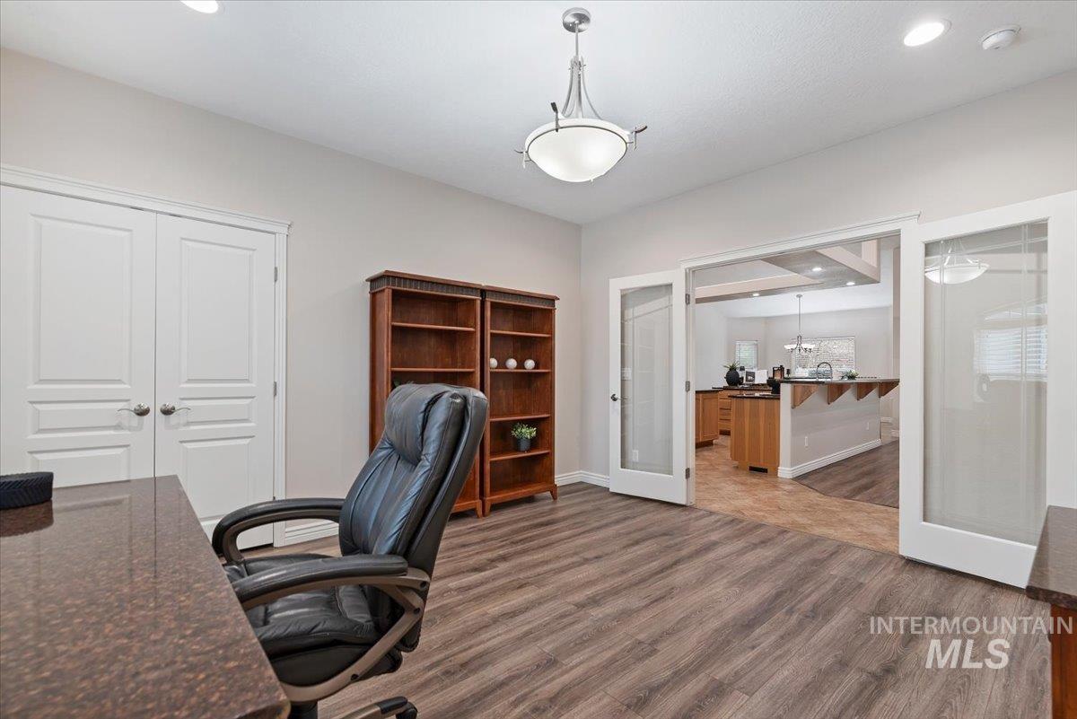3758 S Merrivale Way, Meridian, Idaho 83642-9230, 4 Bedrooms, 4 Bathrooms, Residential For Sale, Price $899,900,MLS 98979312