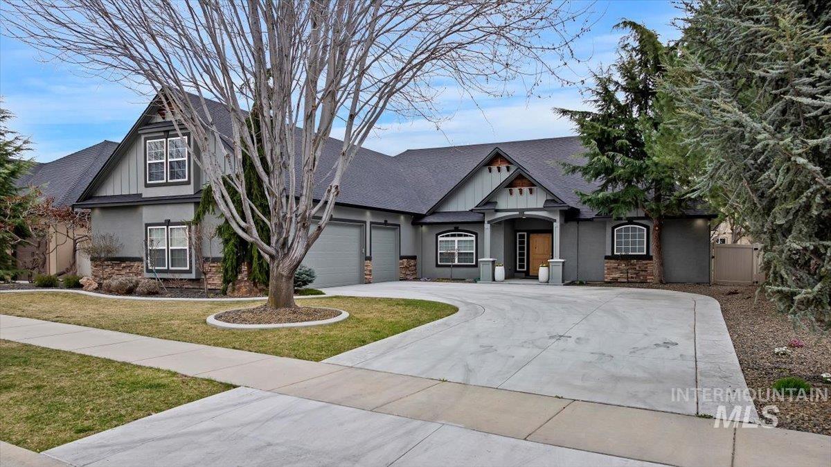 3758 S Merrivale Way, Meridian, Idaho 83642-9230, 4 Bedrooms, 4 Bathrooms, Residential For Sale, Price $899,900,MLS 98979312