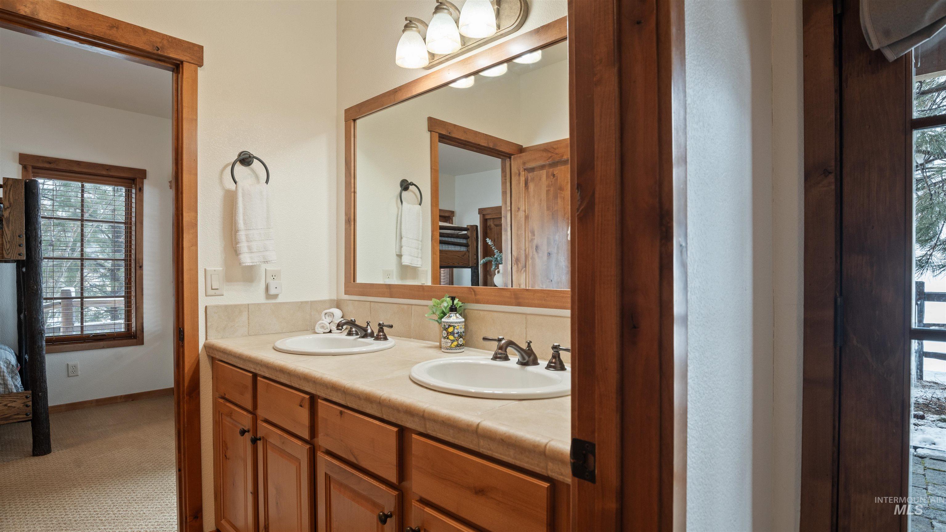 55 Golden Bar Court, Donnelly, Idaho 83615, 3 Bedrooms, 3 Bathrooms, Residential For Sale, Price $1,450,000, 98979313