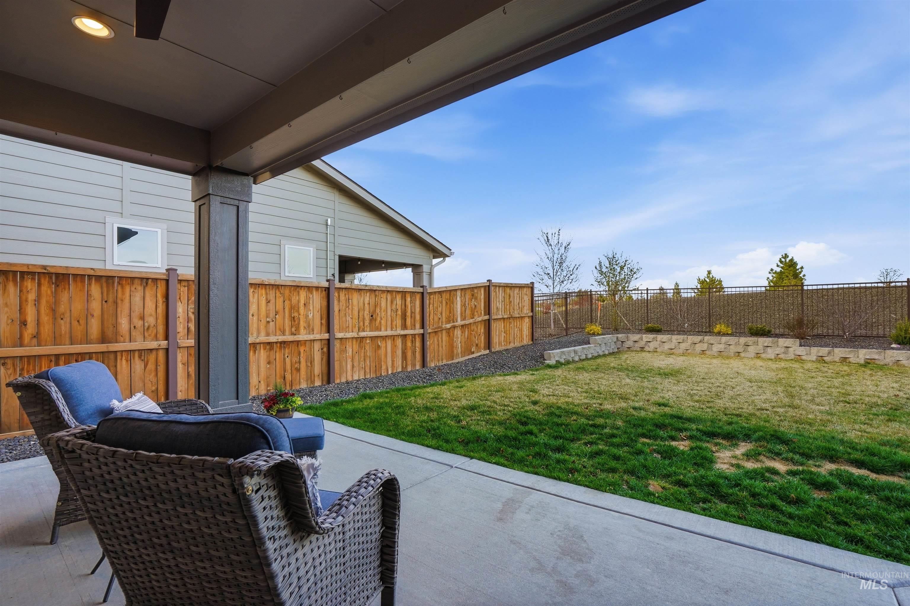11728 W Ballad Ct, Kuna, Idaho 83634, 4 Bedrooms, 2.5 Bathrooms, Residential For Sale, Price $735,000,MLS 98979315