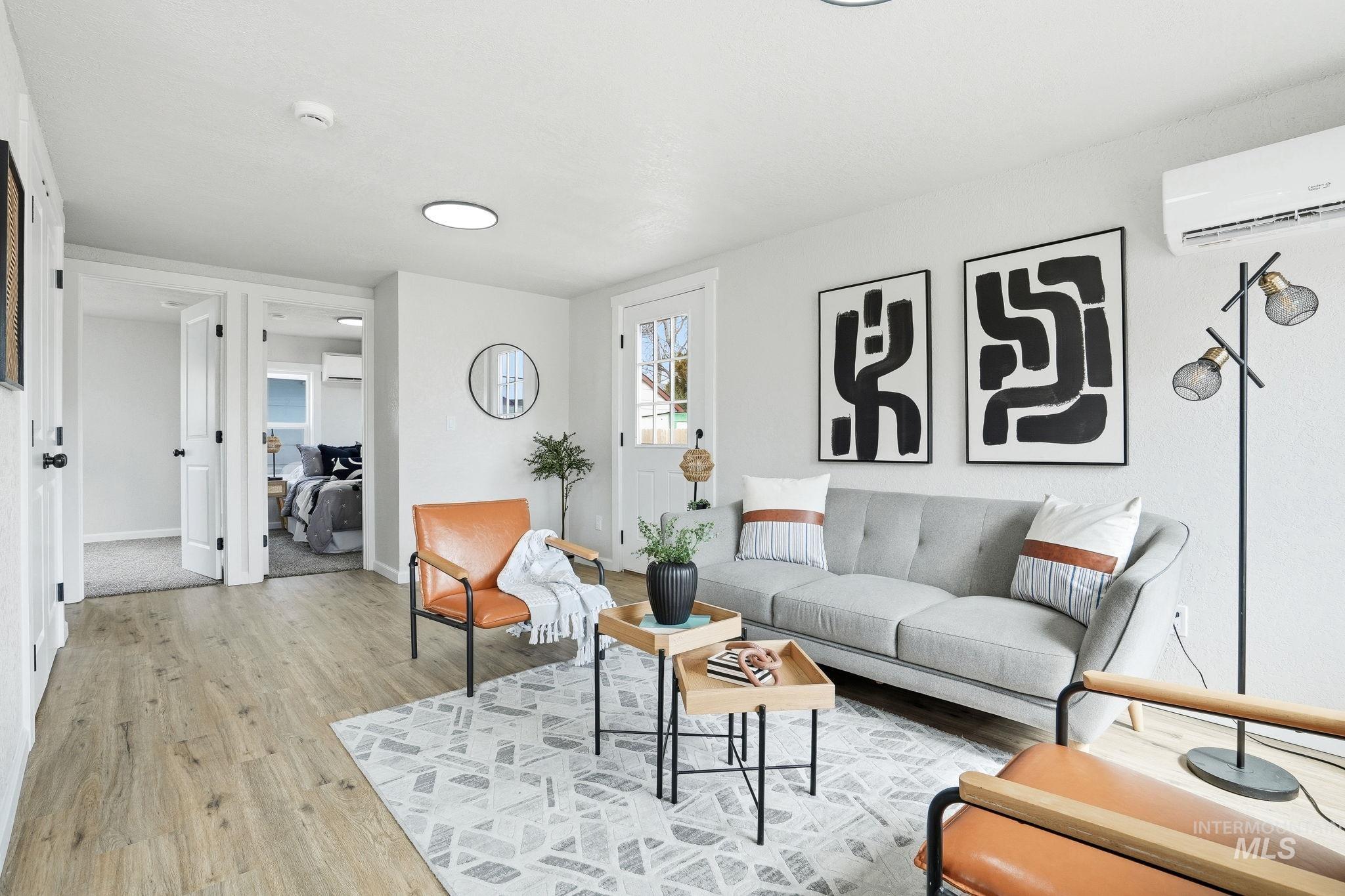 1116 E Washington Ave, Nampa, Idaho 83686, 2 Bedrooms, 1 Bathroom, Residential For Sale, Price $290,000,MLS 98979317