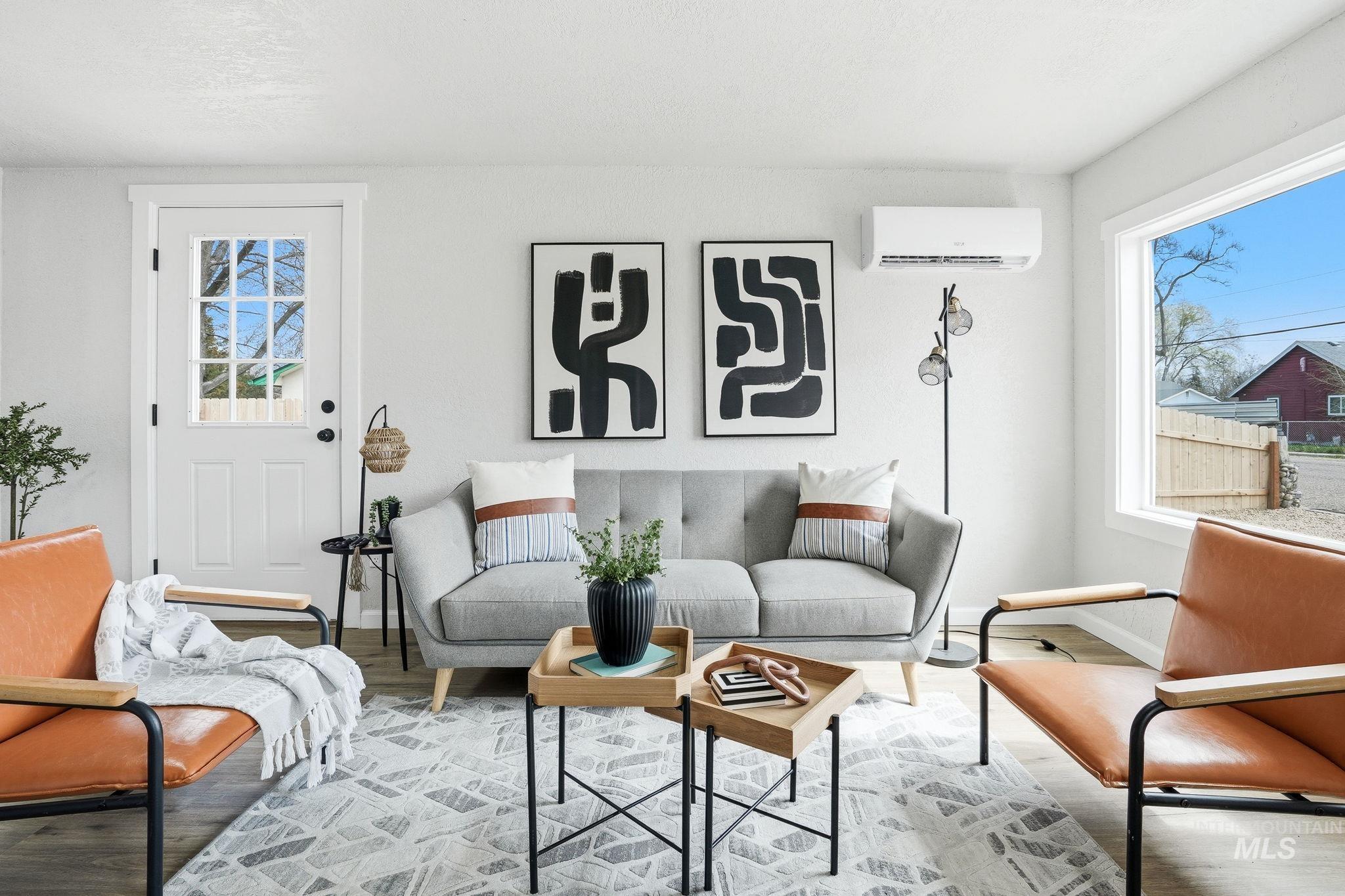 1116 E Washington Ave, Nampa, Idaho 83686, 2 Bedrooms, 1 Bathroom, Residential For Sale, Price $290,000,MLS 98979317