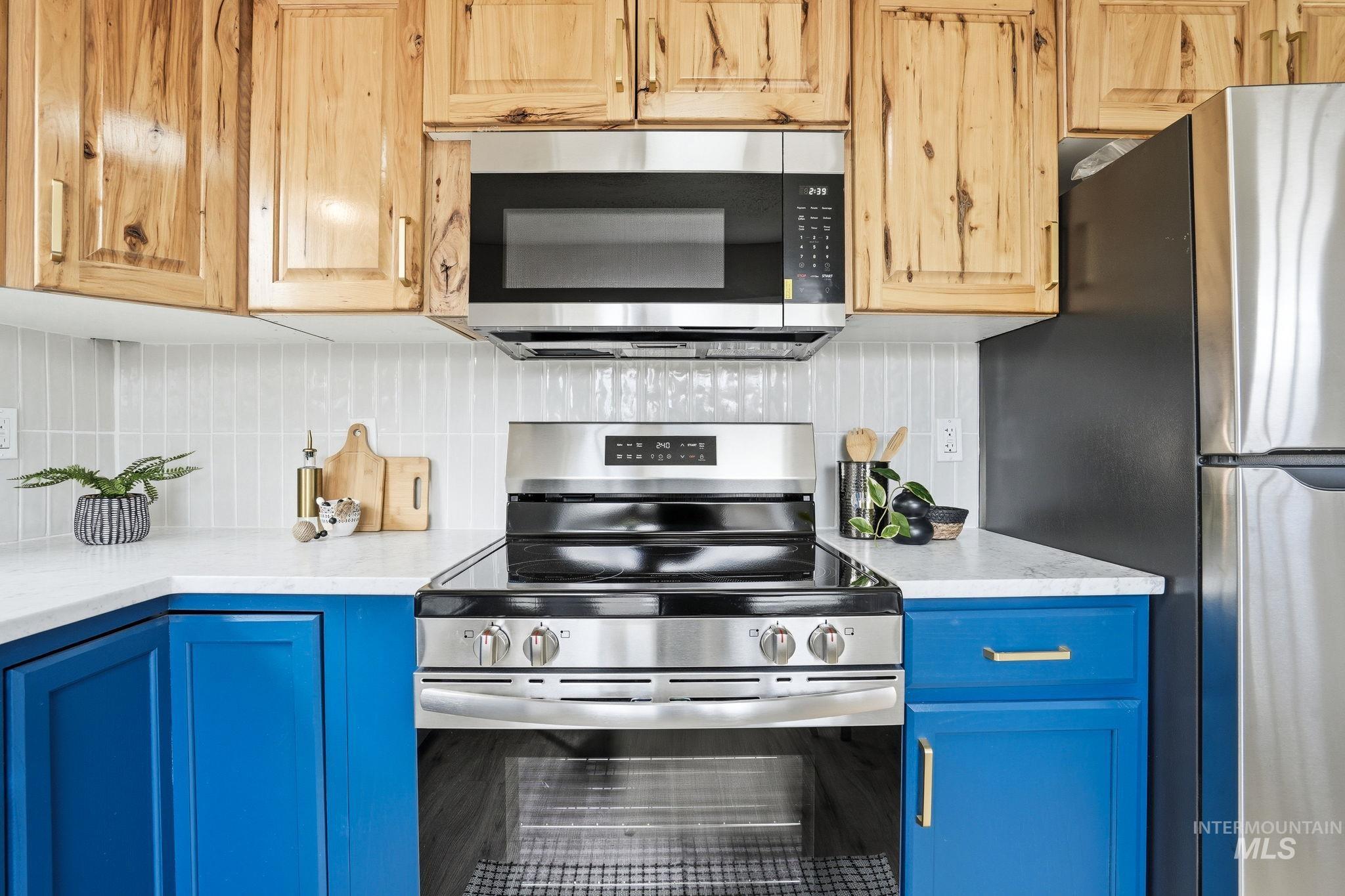 1116 E Washington Ave, Nampa, Idaho 83686, 2 Bedrooms, 1 Bathroom, Residential For Sale, Price $290,000,MLS 98979317