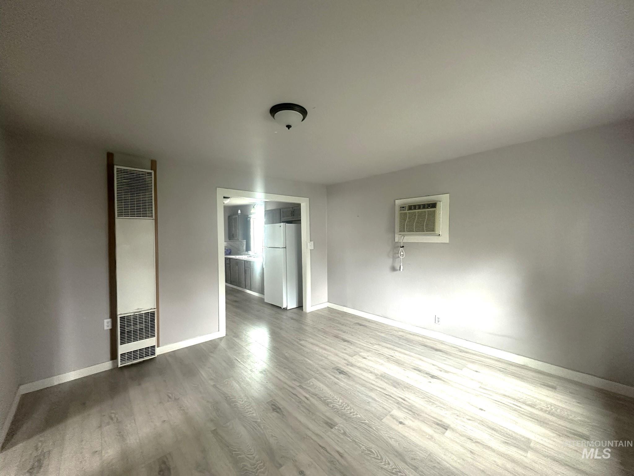 811 E Liberty, Weiser, Idaho 83672, 2 Bedrooms, 1 Bathroom, Residential For Sale, Price $230,000,MLS 98979319