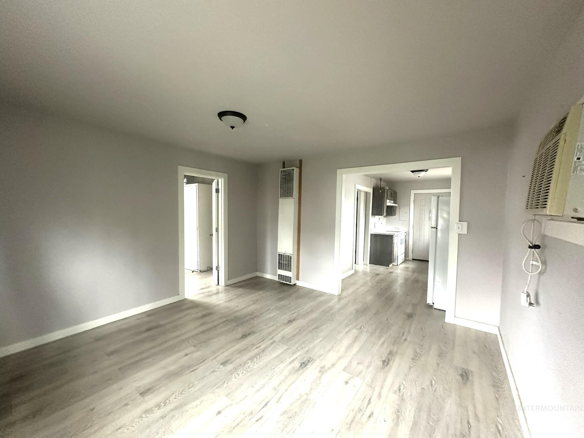 811 E Liberty, Weiser, Idaho 83672, 2 Bedrooms, 1 Bathroom, Residential For Sale, Price $230,000,MLS 98979319