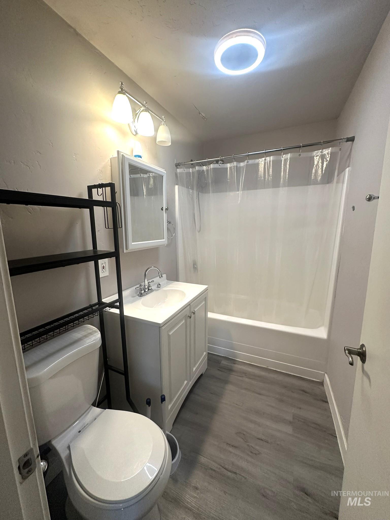 811 E Liberty, Weiser, Idaho 83672, 2 Bedrooms, 1 Bathroom, Residential For Sale, Price $230,000,MLS 98979319