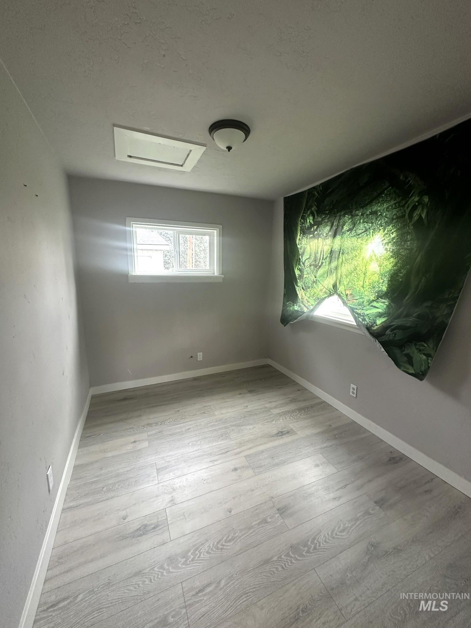 811 E Liberty, Weiser, Idaho 83672, 2 Bedrooms, 1 Bathroom, Residential For Sale, Price $230,000,MLS 98979319