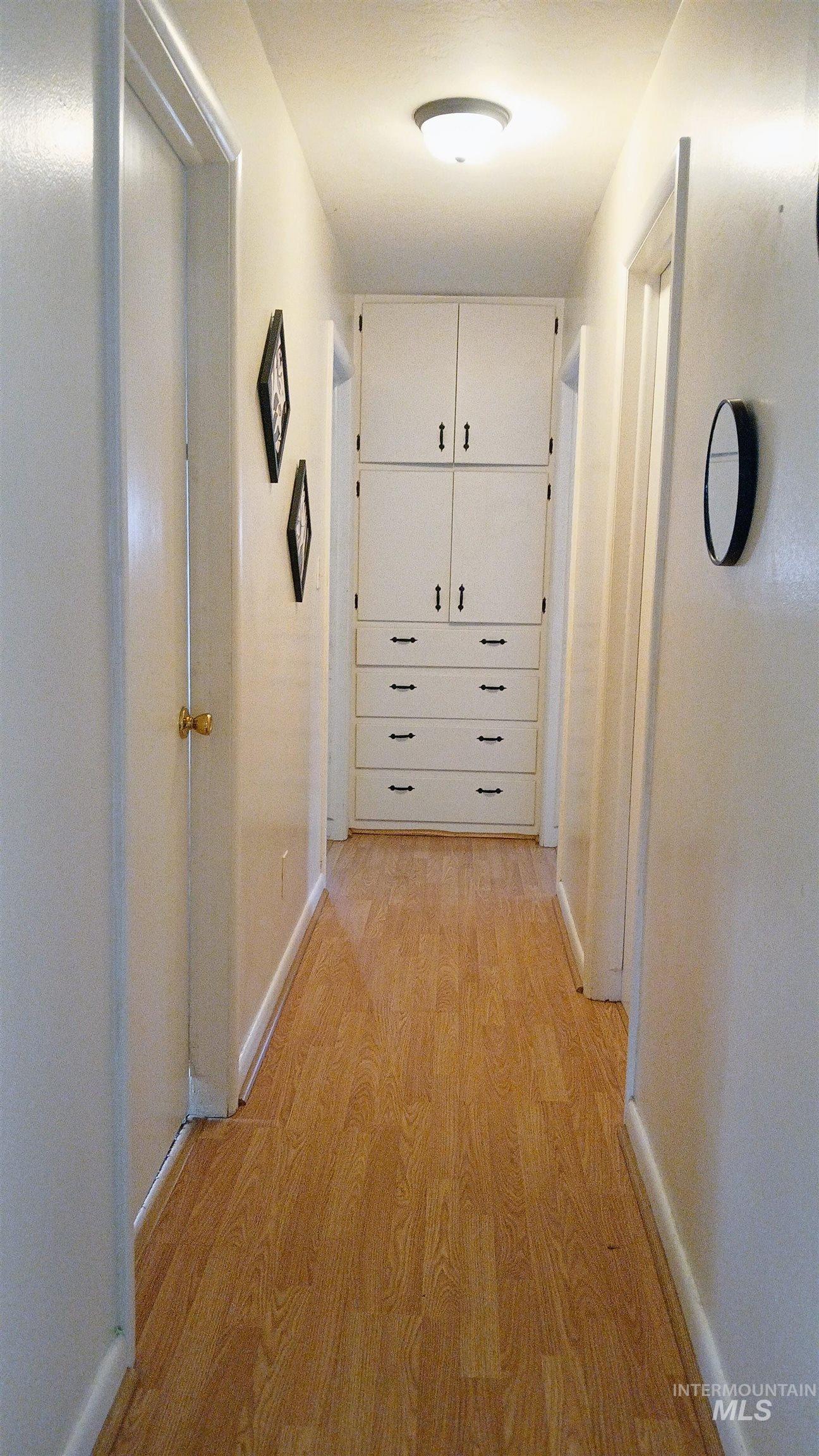 403 - 405 W Hazel St, Caldwell, Idaho 83605-4723, 3 Bedrooms, 1.5 Bathrooms, Residential Income For Sale, Price $440,000,MLS 98979321