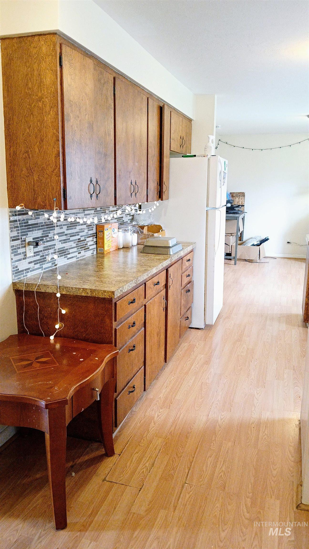 403 - 405 W Hazel St, Caldwell, Idaho 83605-4723, 3 Bedrooms, 1.5 Bathrooms, Residential Income For Sale, Price $440,000,MLS 98979321