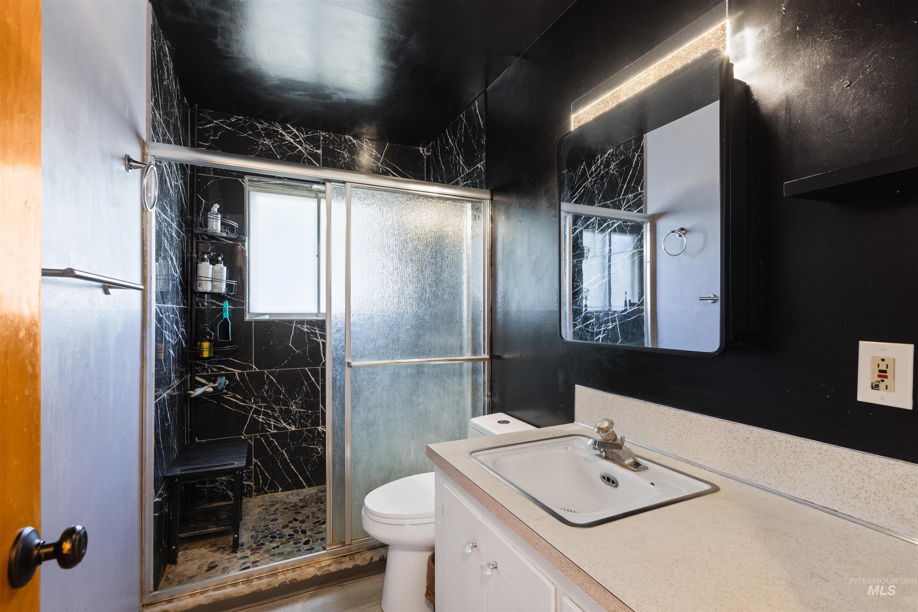 4816 W Marvin St, Boise, Idaho 83705, 3 Bedrooms, 1 Bathroom, Residential For Sale, Price $383,000,MLS 98979324