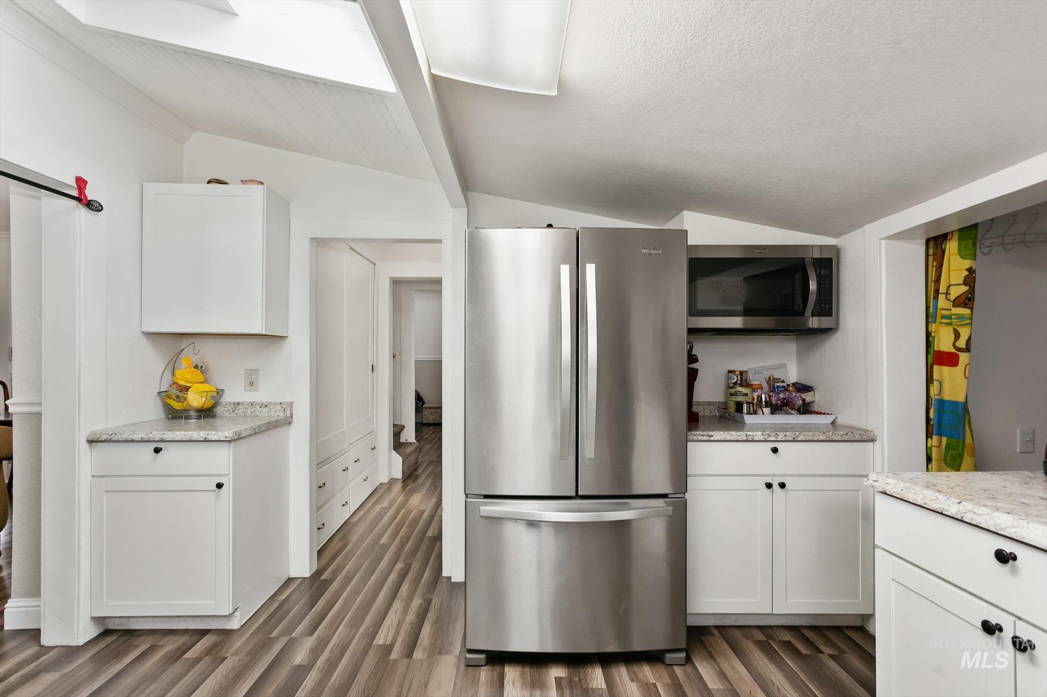 219 24th Ave S., Nampa, Idaho 83651, 4 Bedrooms, 2.5 Bathrooms, Residential Income For Sale, Price $575,000, 98979325