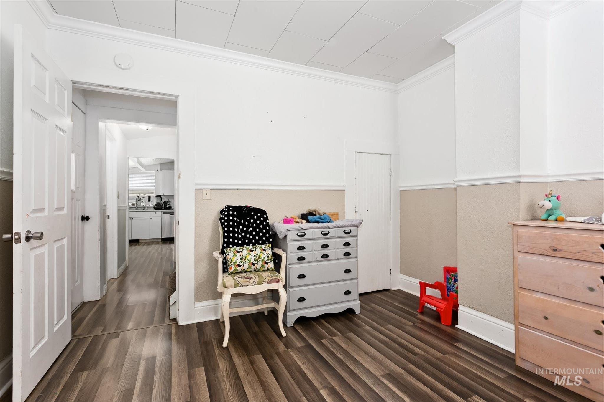 219 24th Ave S., Nampa, Idaho 83651, 4 Bedrooms, 2.5 Bathrooms, Residential Income For Sale, Price $575,000, 98979325