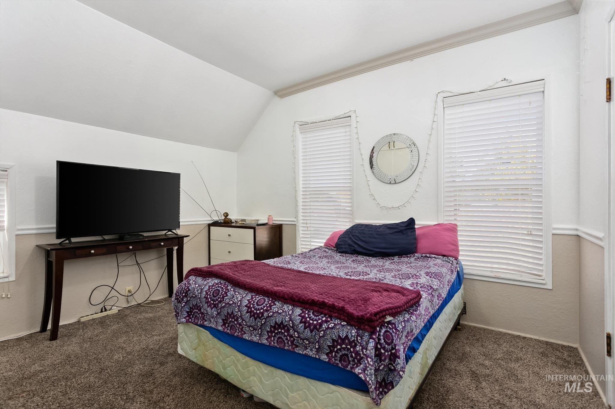 219 24th Ave S., Nampa, Idaho 83651, 4 Bedrooms, 2.5 Bathrooms, Residential Income For Sale, Price $575,000, 98979325