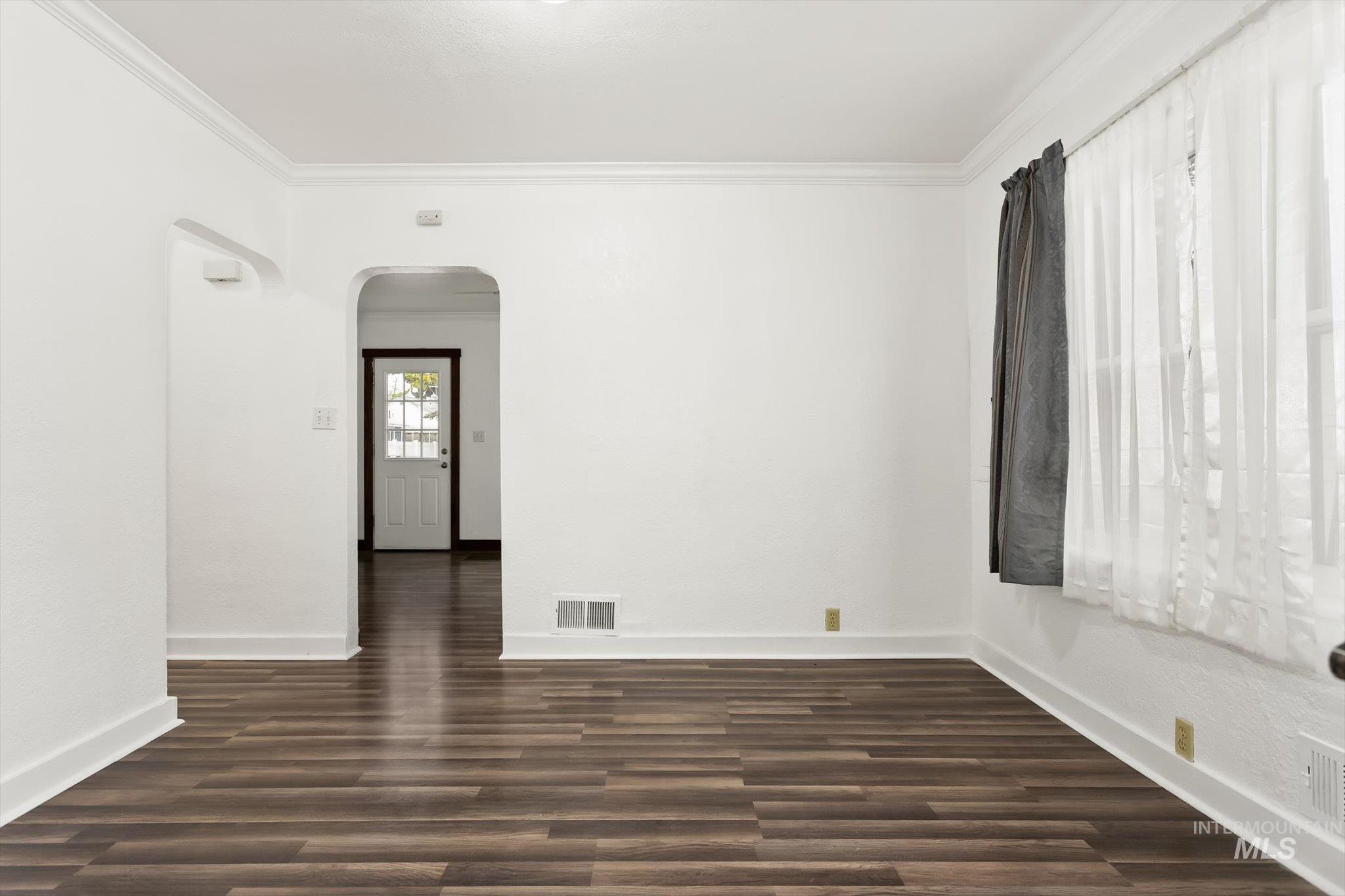 219 24th Ave S., Nampa, Idaho 83651, 4 Bedrooms, 2.5 Bathrooms, Residential Income For Sale, Price $575,000, 98979325