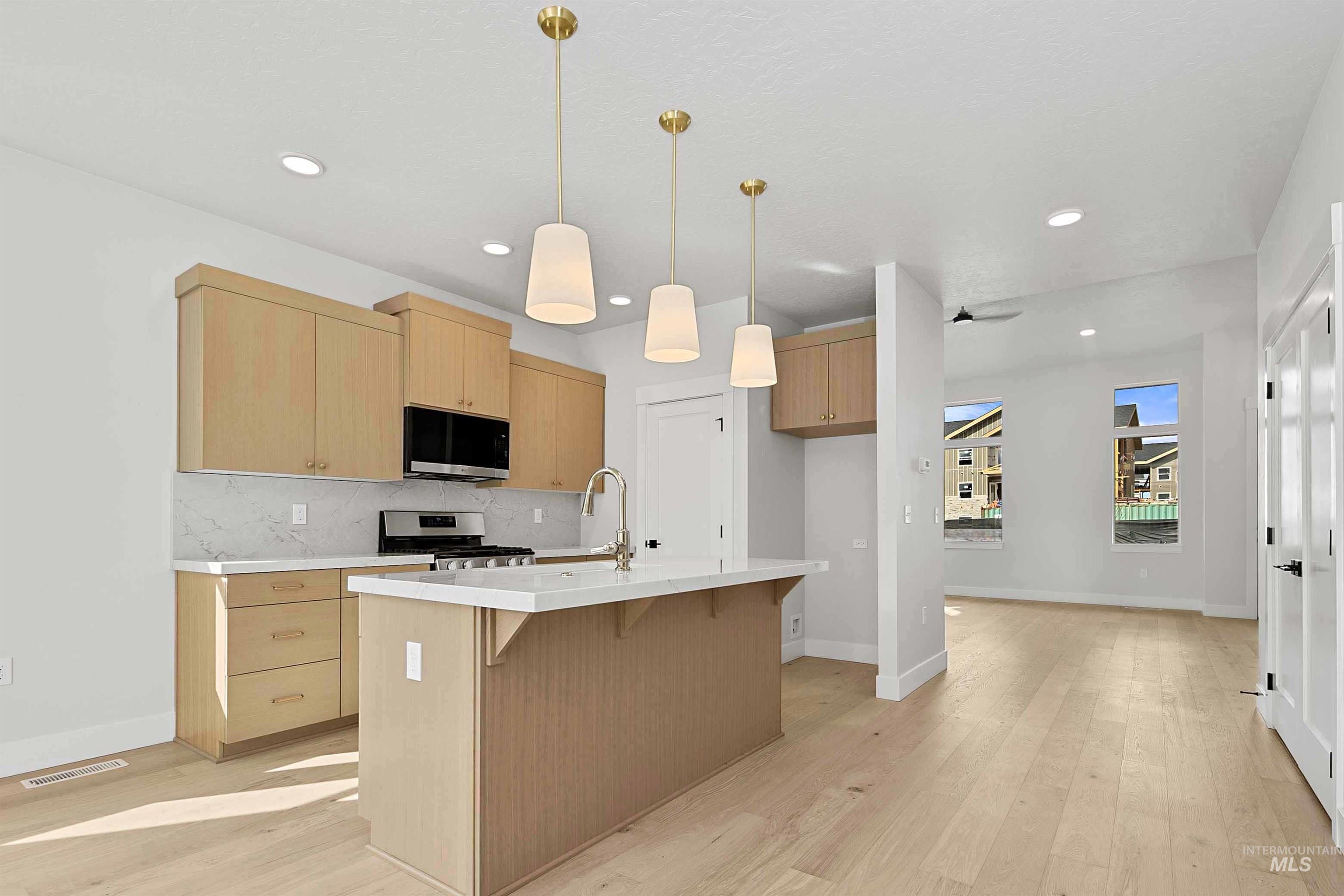 719 W Wrangler, Meridian, Idaho 83646, 3 Bedrooms, 2 Bathrooms, Residential For Sale, Price $614,950,MLS 98979329