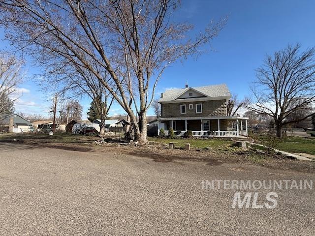 902 E Main, Weiser, Idaho 83672, 1 Bedroom, 1 Bathroom, Residential Income For Sale, Price $322,500,MLS 98979330