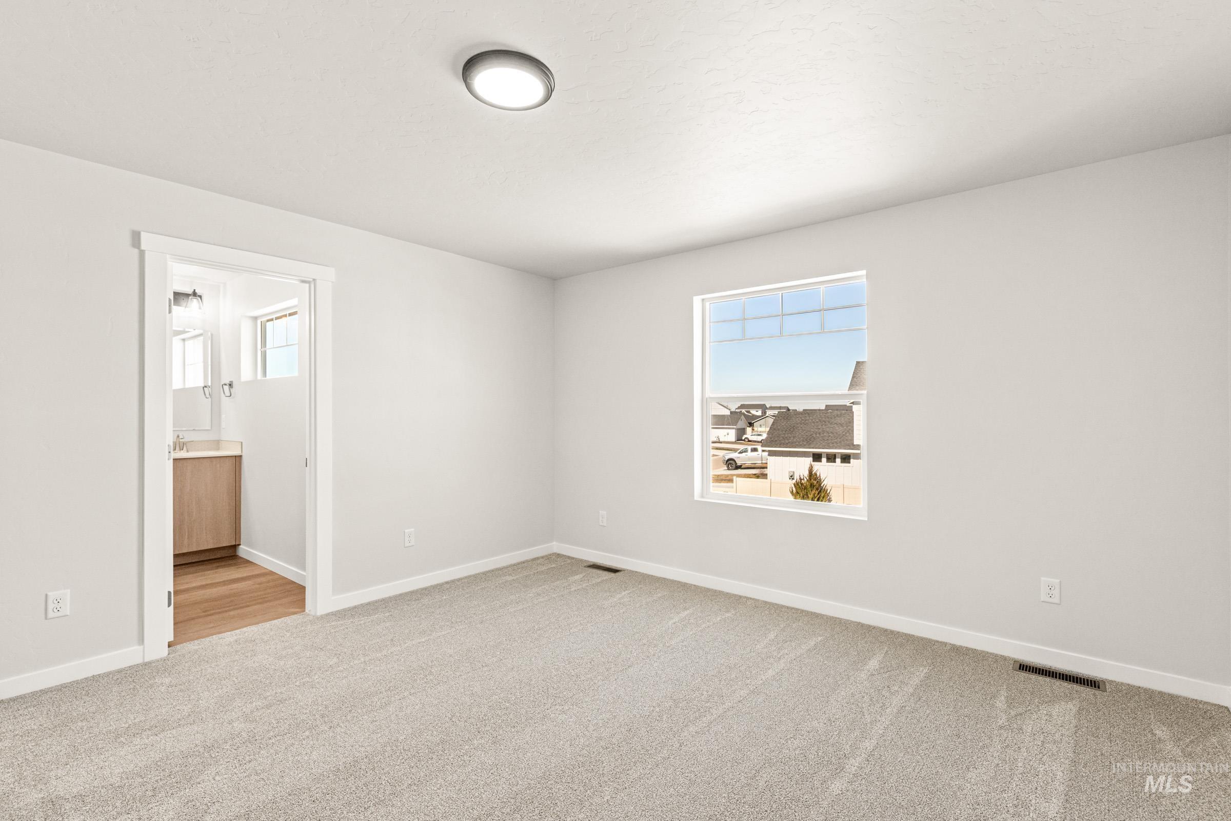 6741 W Fairy Falls Dr, Meridian, Idaho 83646, 3 Bedrooms, 2.5 Bathrooms, Residential For Sale, Price $441,990,MLS 98979335