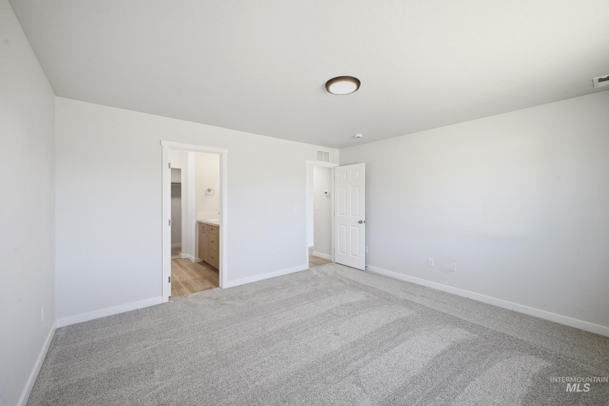 7071 E Shields Dr, Nampa, Idaho 83687, 3 Bedrooms, 2 Bathrooms, Residential For Sale, Price $425,990,MLS 98979342