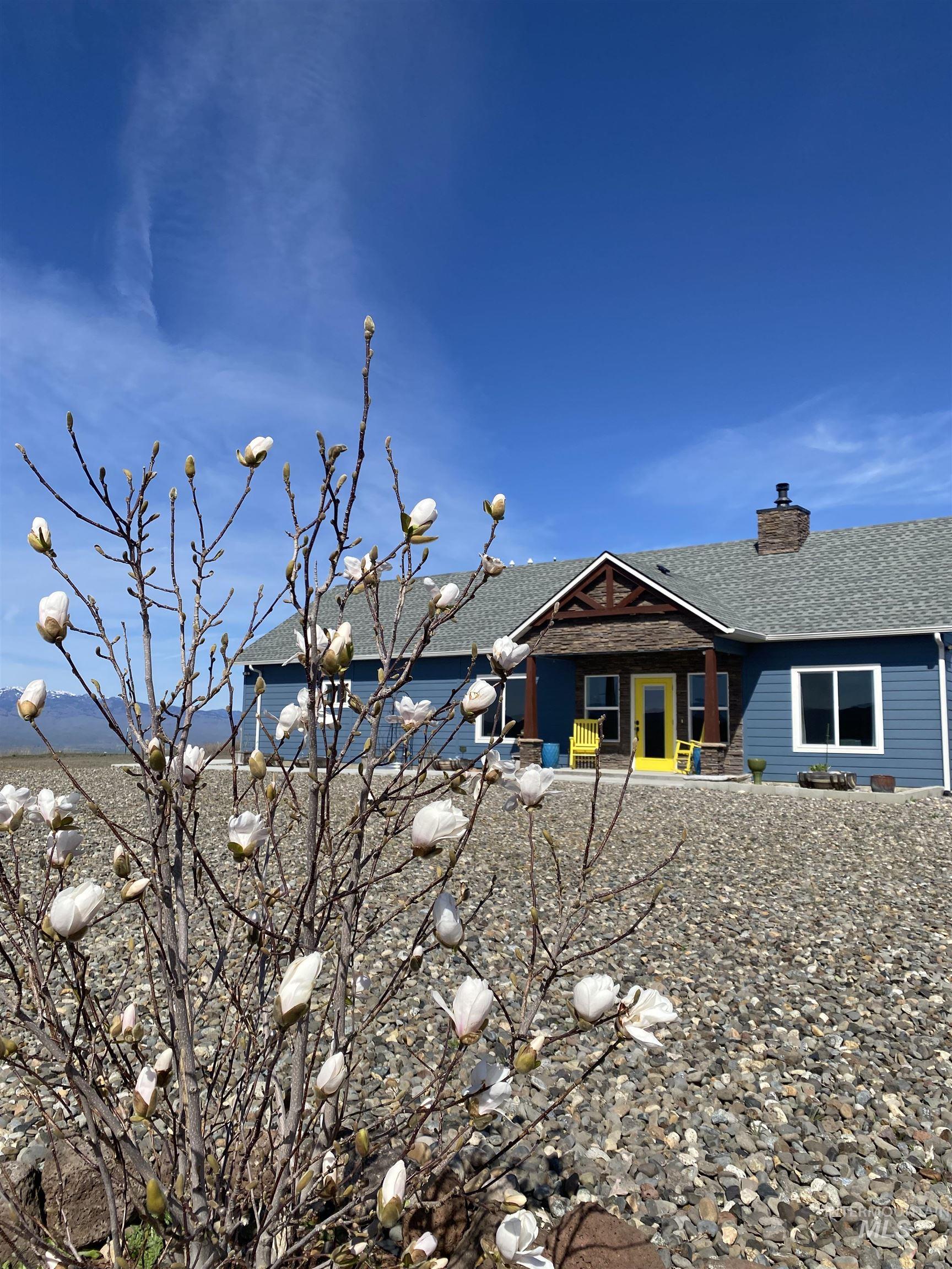 2856 Farm to Market Road, Midvale, Idaho 83645, 2 Bedrooms, 2 Bathrooms, Residential For Sale, Price $998,900,MLS 98979347