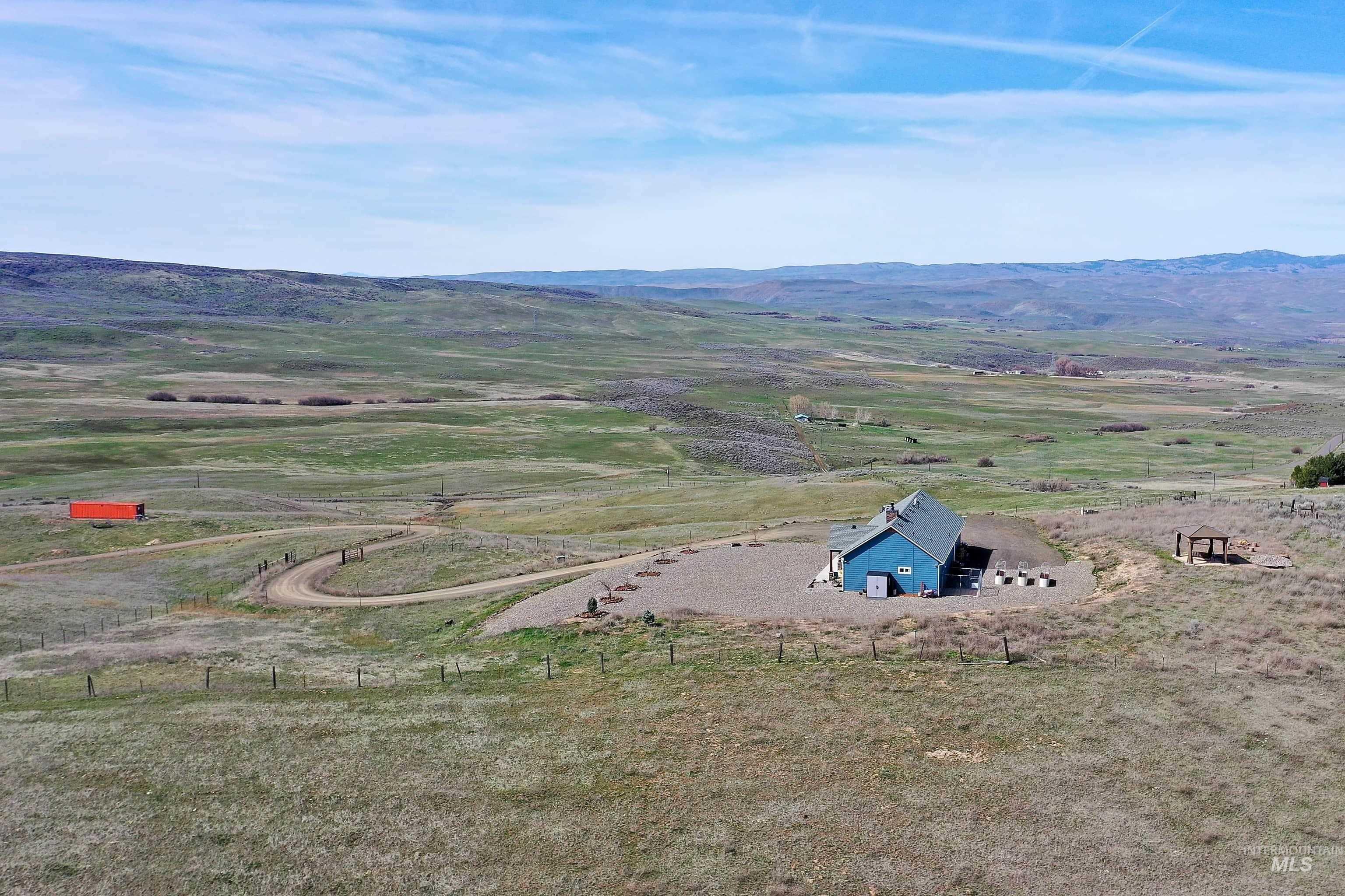 2856 Farm to Market Road, Midvale, Idaho 83645, 2 Bedrooms, 2 Bathrooms, Residential For Sale, Price $998,900,MLS 98979347