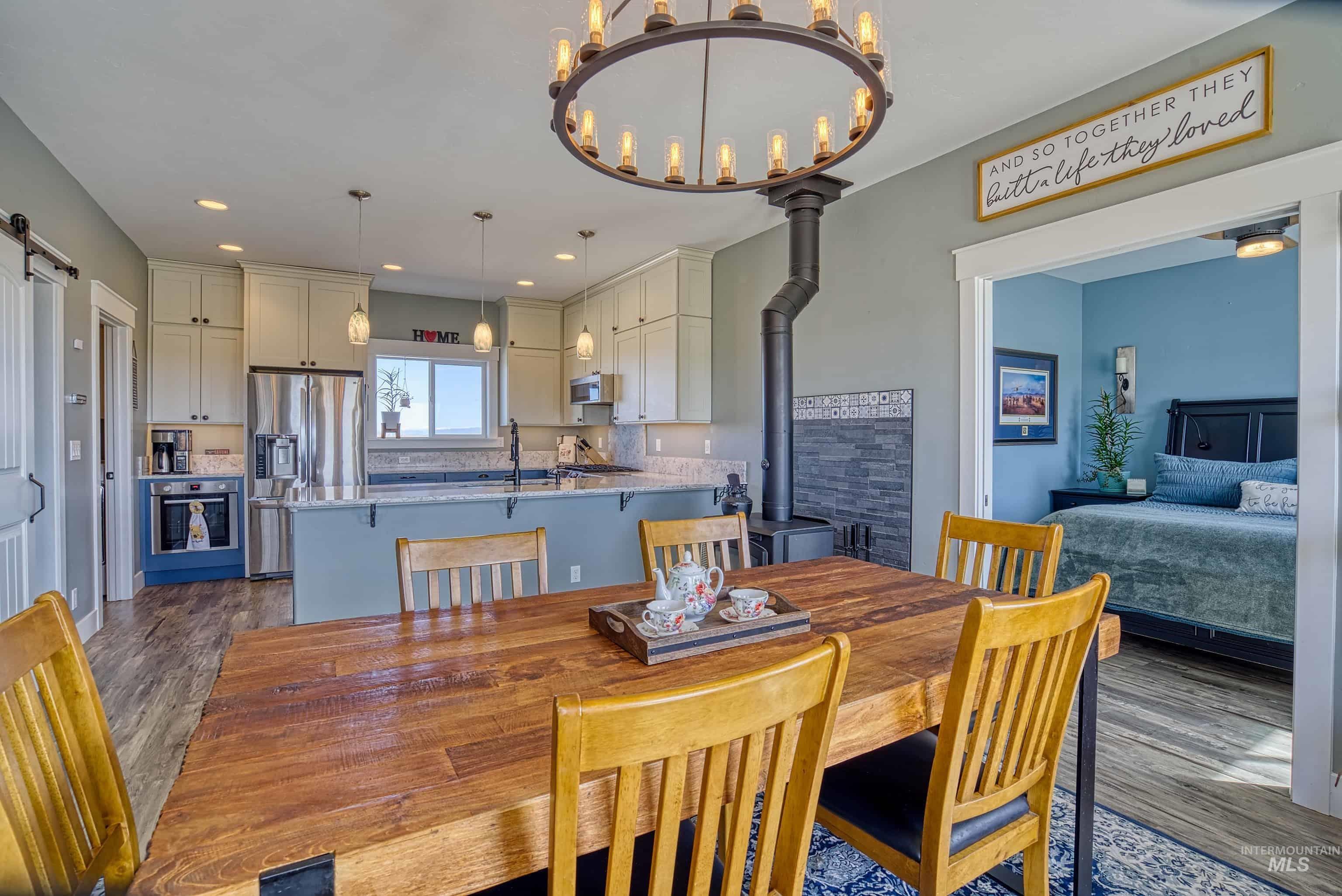 2856 Farm to Market Road, Midvale, Idaho 83645, 2 Bedrooms, 2 Bathrooms, Residential For Sale, Price $998,900,MLS 98979347