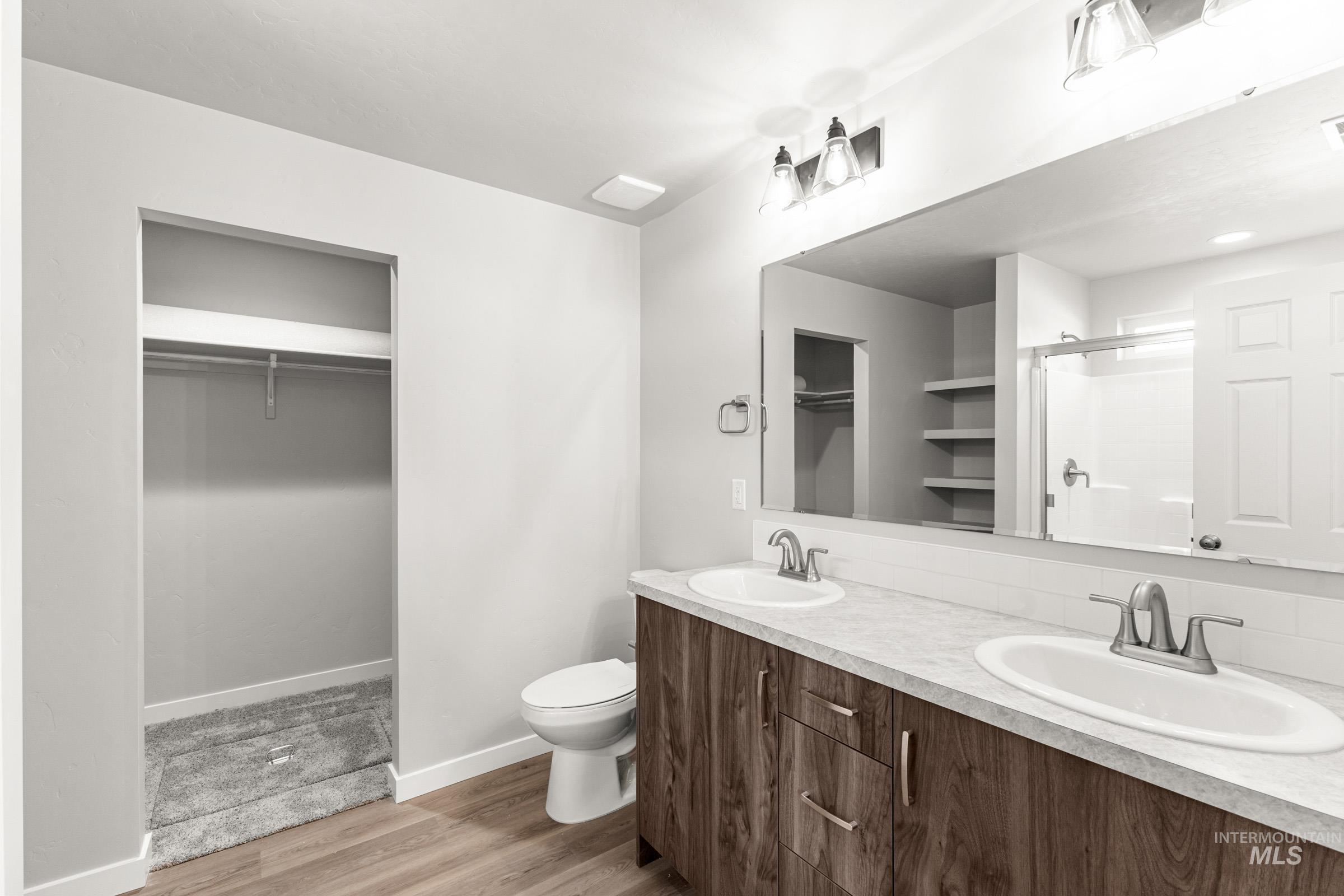 2909 W Animas Creek Dr, Kuna, Idaho 83634, 3 Bedrooms, 2 Bathrooms, Residential For Sale, Price $399,990,MLS 98979353