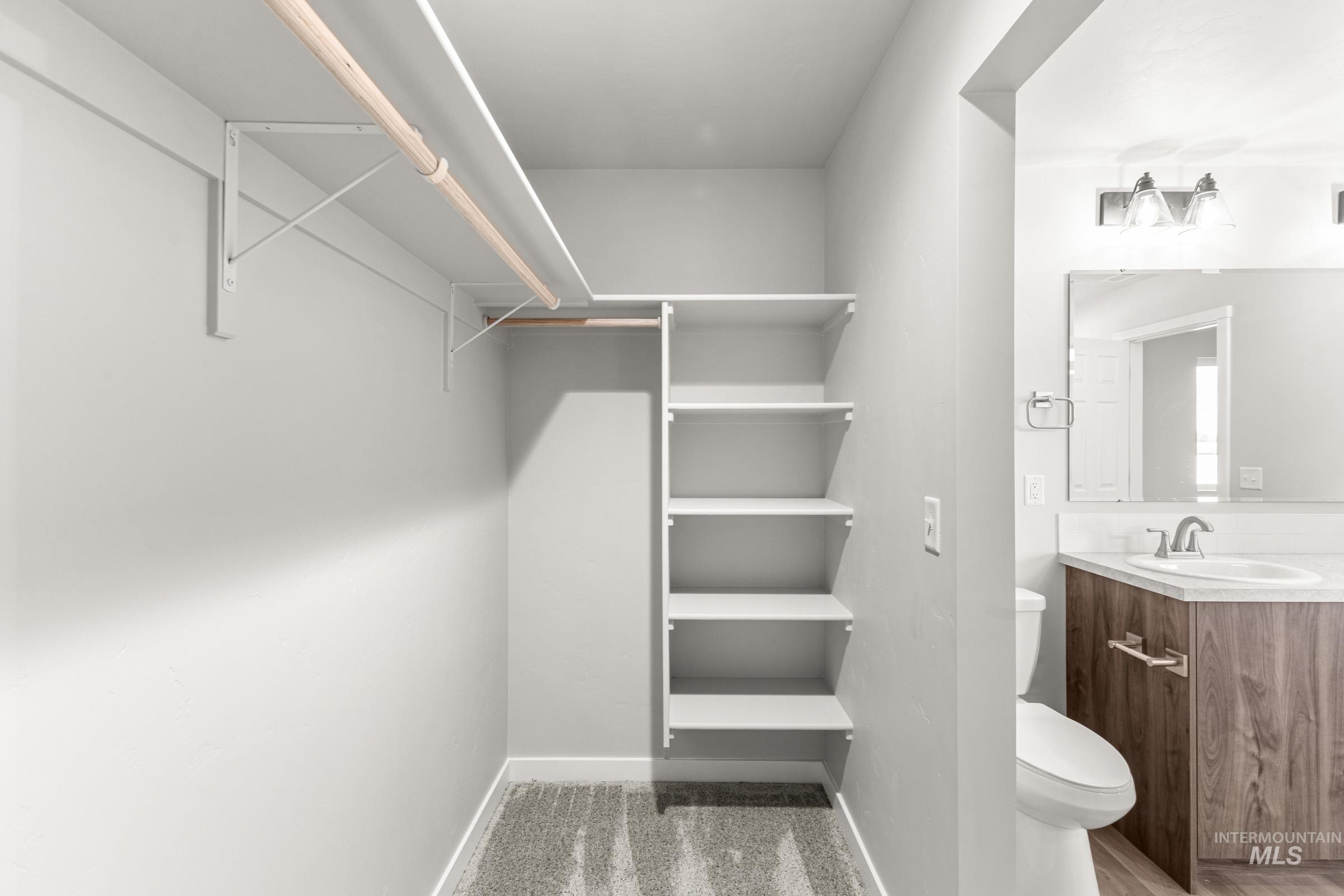 2909 W Animas Creek Dr, Kuna, Idaho 83634, 3 Bedrooms, 2 Bathrooms, Residential For Sale, Price $399,990,MLS 98979353