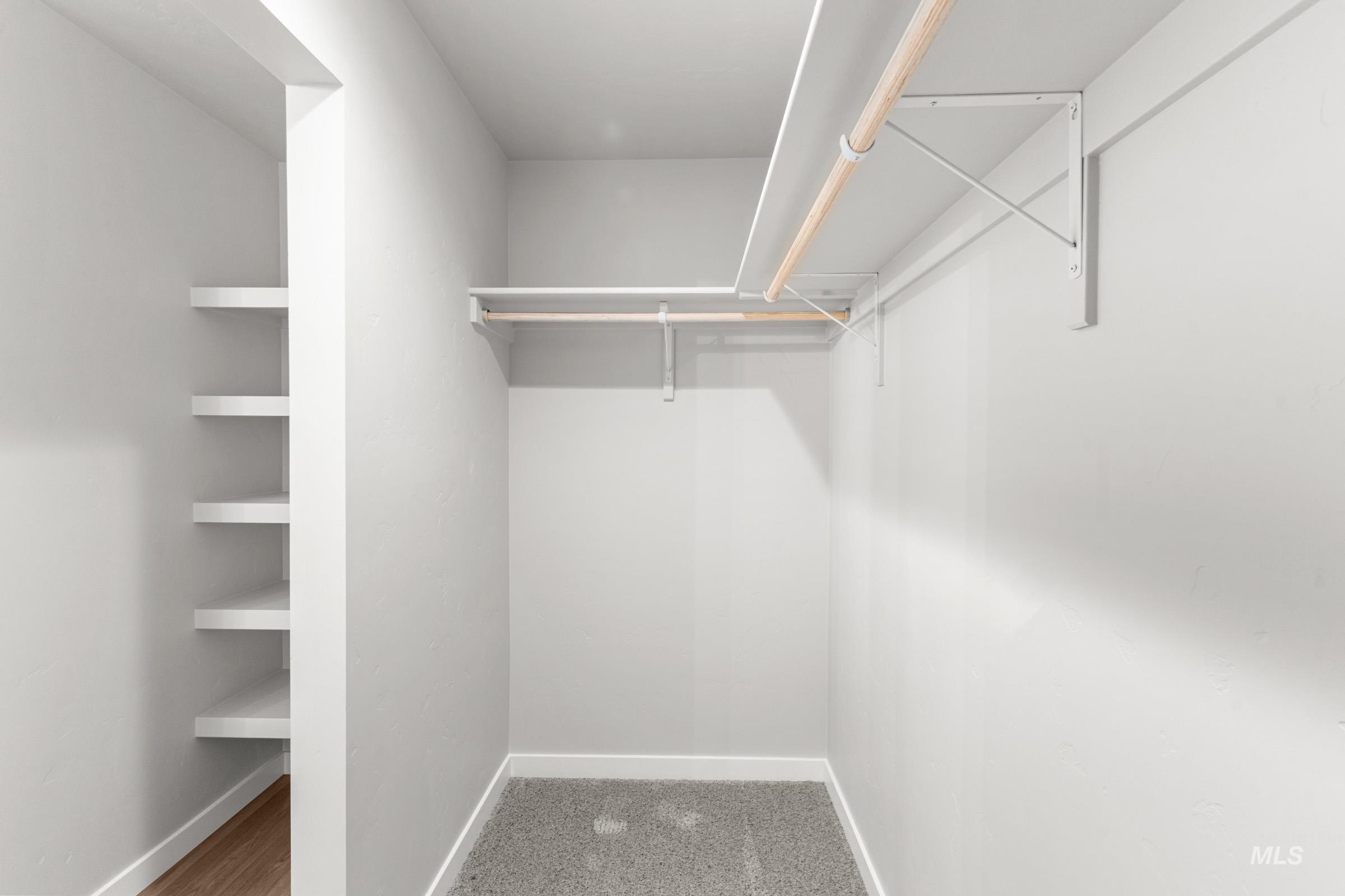 2909 W Animas Creek Dr, Kuna, Idaho 83634, 3 Bedrooms, 2 Bathrooms, Residential For Sale, Price $399,990,MLS 98979353