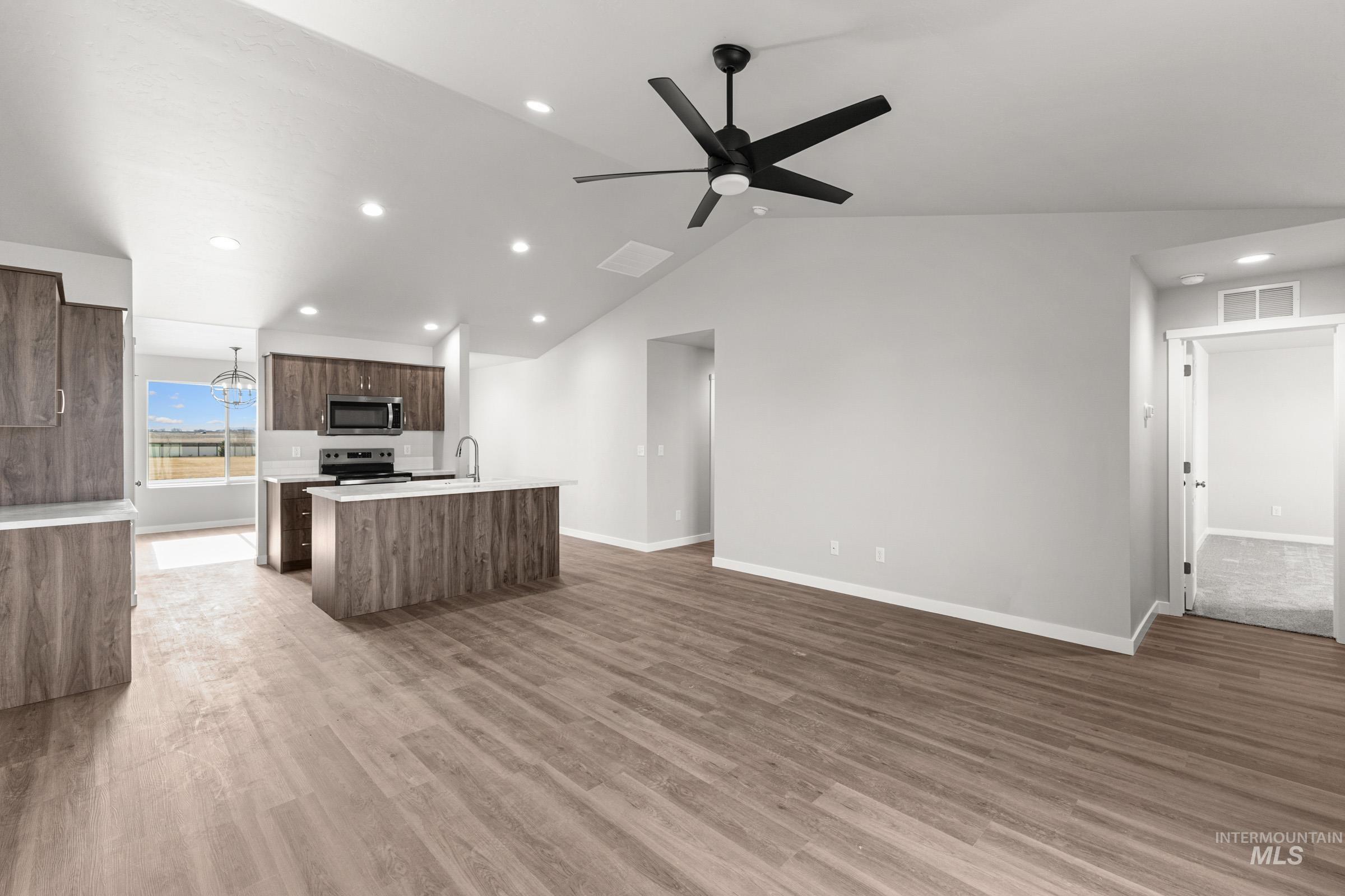 2909 W Animas Creek Dr, Kuna, Idaho 83634, 3 Bedrooms, 2 Bathrooms, Residential For Sale, Price $399,990,MLS 98979353