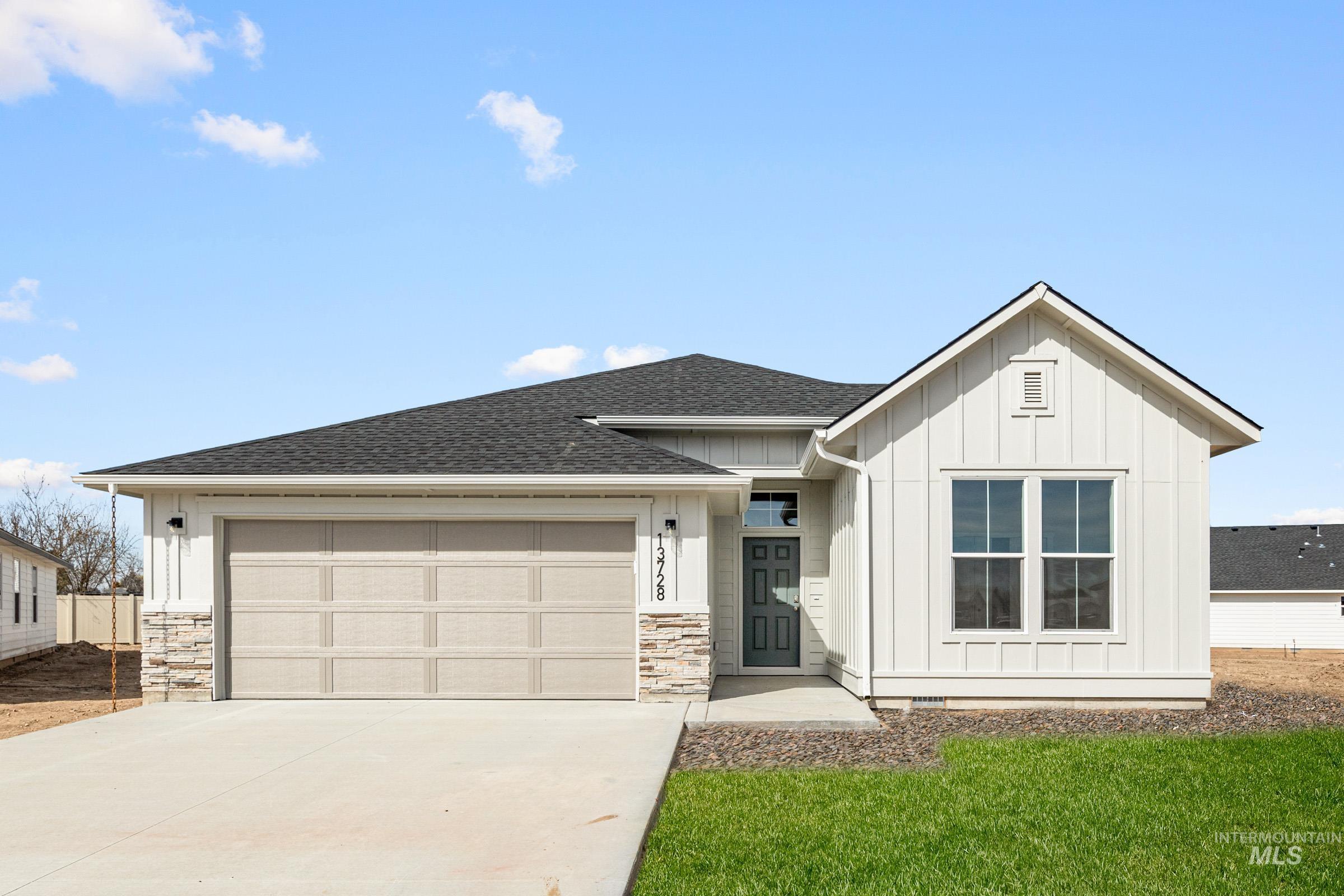 13728 Redway Ct, Caldwell, Idaho 83607, 4 Bedrooms, 2 Bathrooms, Residential For Sale, Price $442,990, 98979362