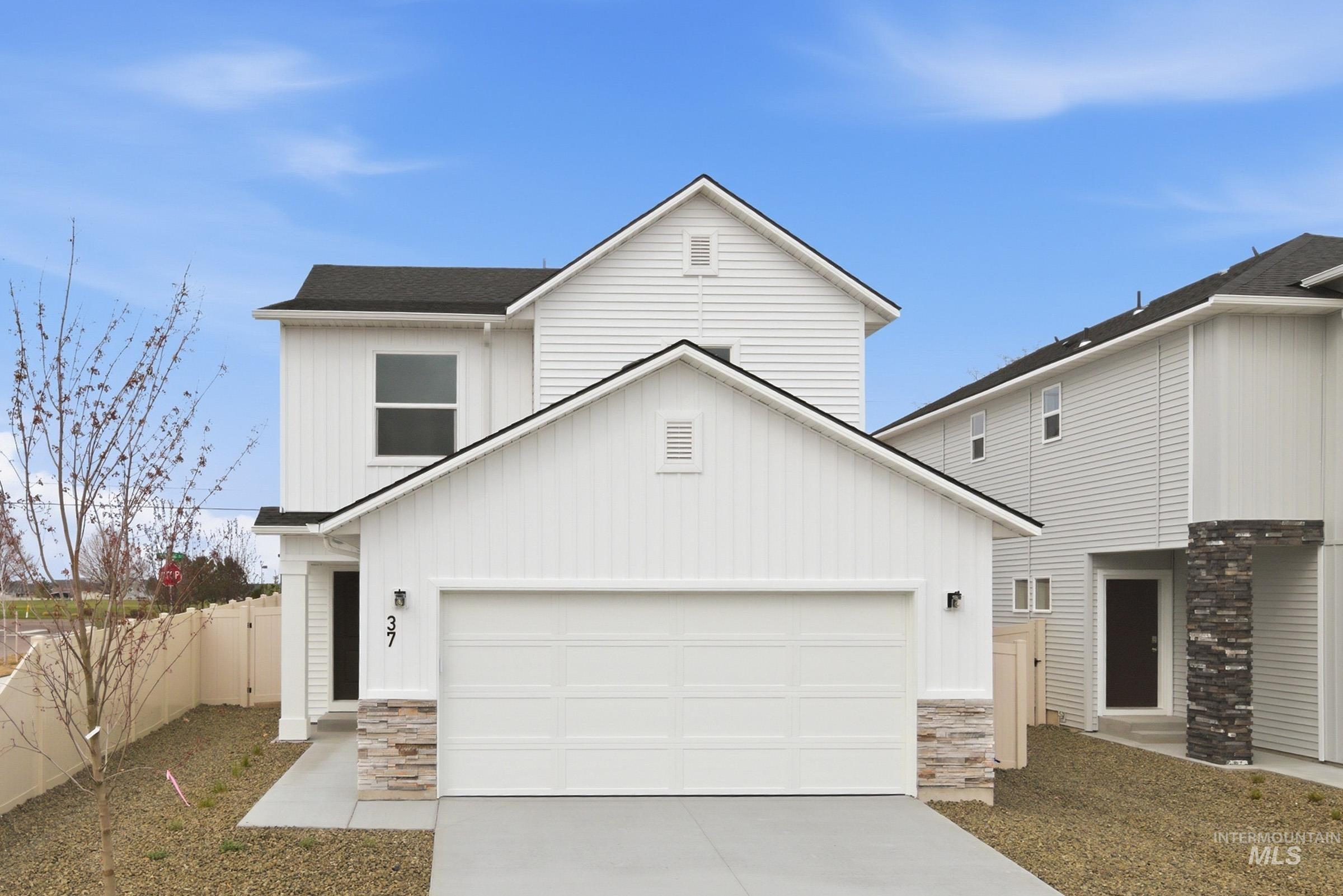 37 S Sweetgrass Ave, Nampa, Idaho 83651, 3 Bedrooms, 2.5 Bathrooms, Residential For Sale, Price $404,990, 98979363
