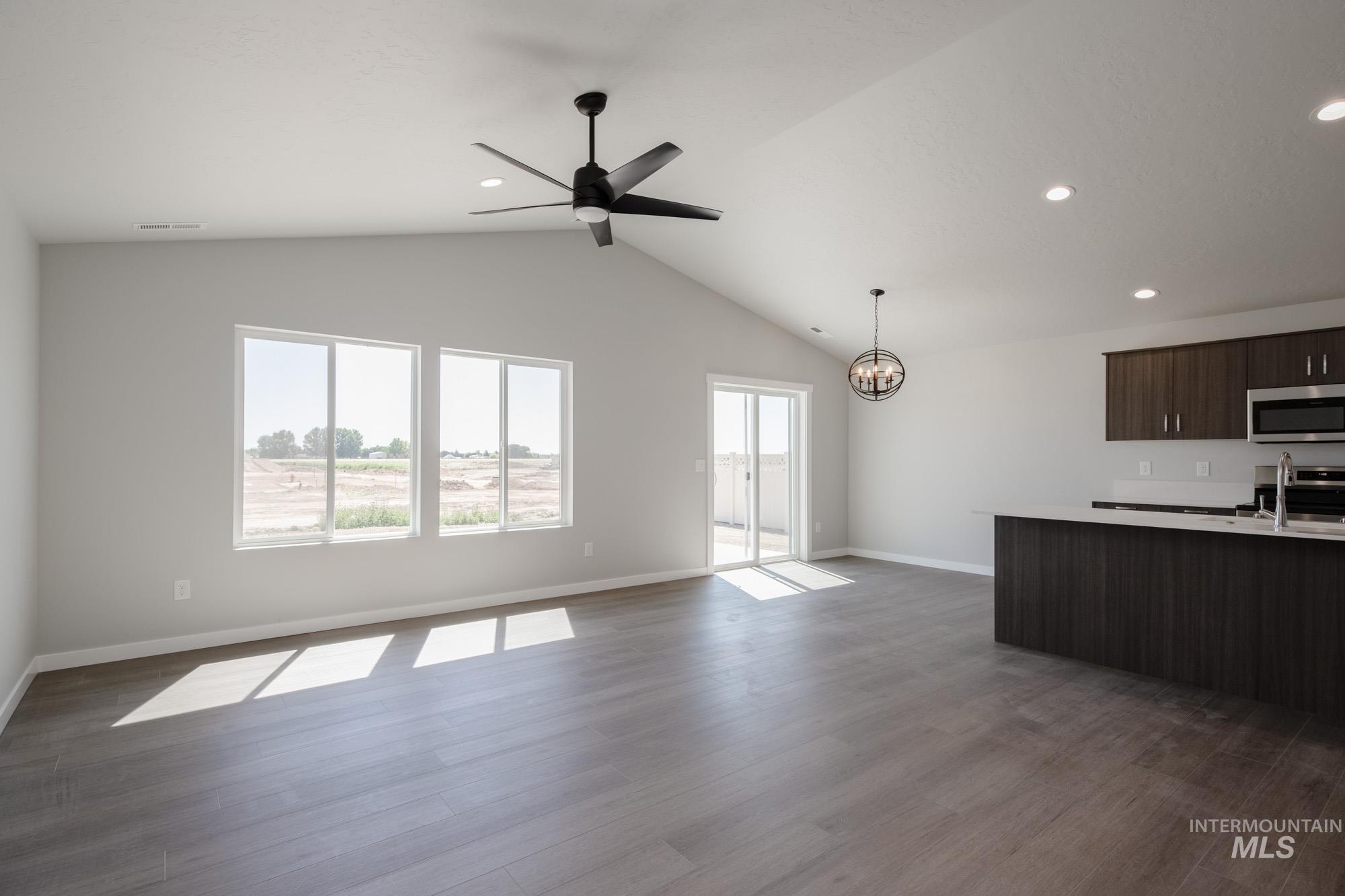 15318 Queensbury Ave, Nampa, Idaho 83651, 3 Bedrooms, 2 Bathrooms, Residential For Sale, Price $429,990,MLS 98979368