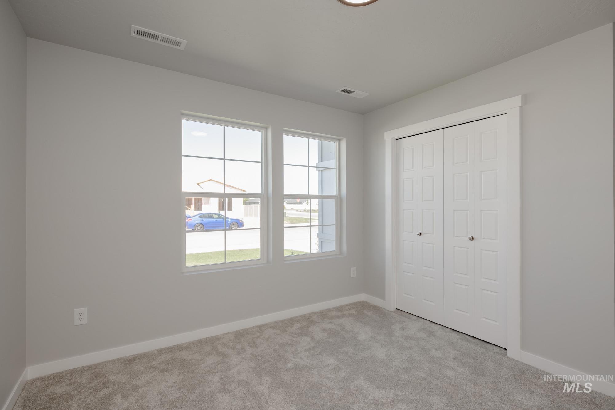 15318 Queensbury Ave, Nampa, Idaho 83651, 3 Bedrooms, 2 Bathrooms, Residential For Sale, Price $429,990,MLS 98979368