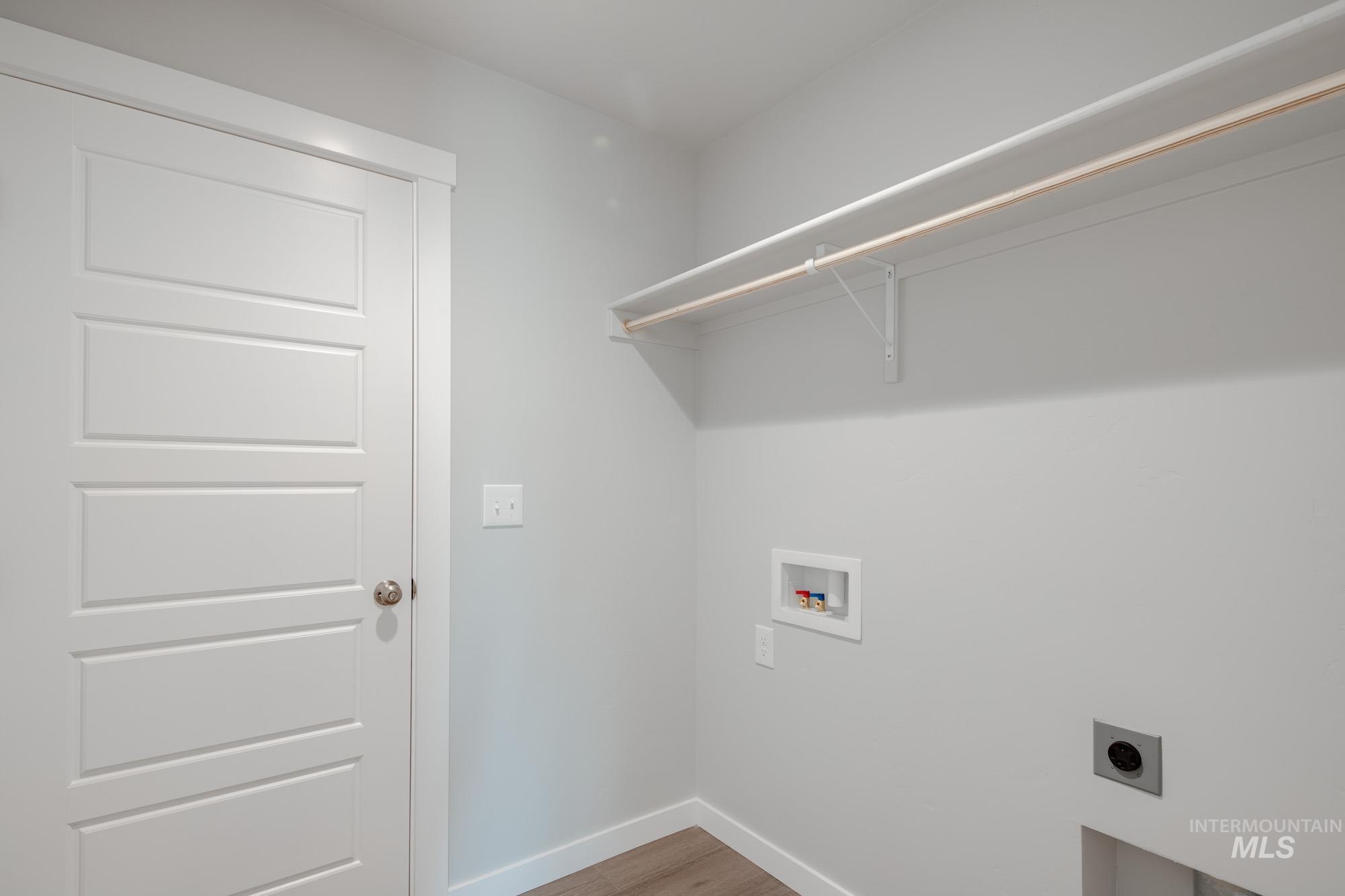 15318 Queensbury Ave, Nampa, Idaho 83651, 3 Bedrooms, 2 Bathrooms, Residential For Sale, Price $429,990,MLS 98979368