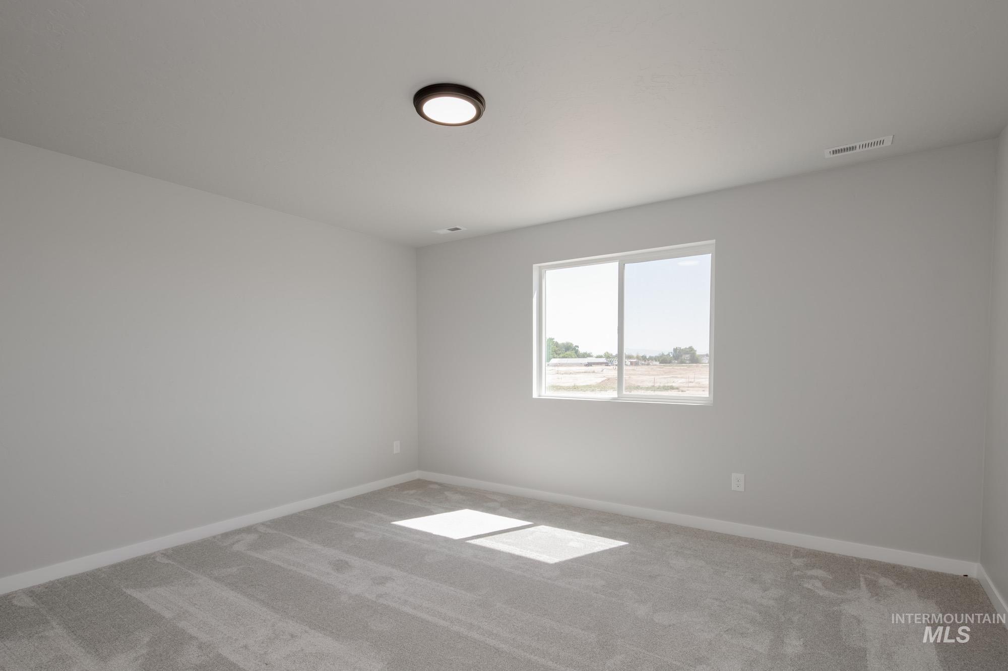 15318 Queensbury Ave, Nampa, Idaho 83651, 3 Bedrooms, 2 Bathrooms, Residential For Sale, Price $429,990,MLS 98979368