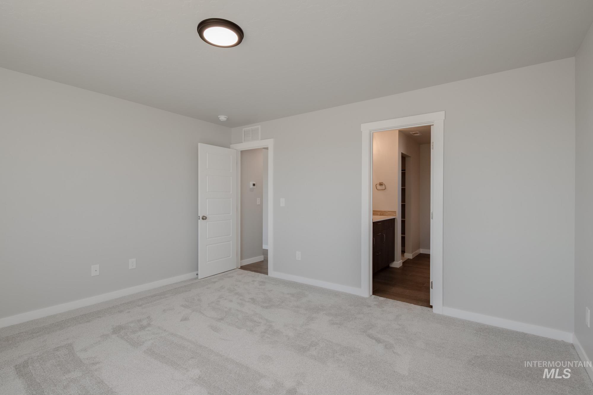 15318 Queensbury Ave, Nampa, Idaho 83651, 3 Bedrooms, 2 Bathrooms, Residential For Sale, Price $429,990,MLS 98979368