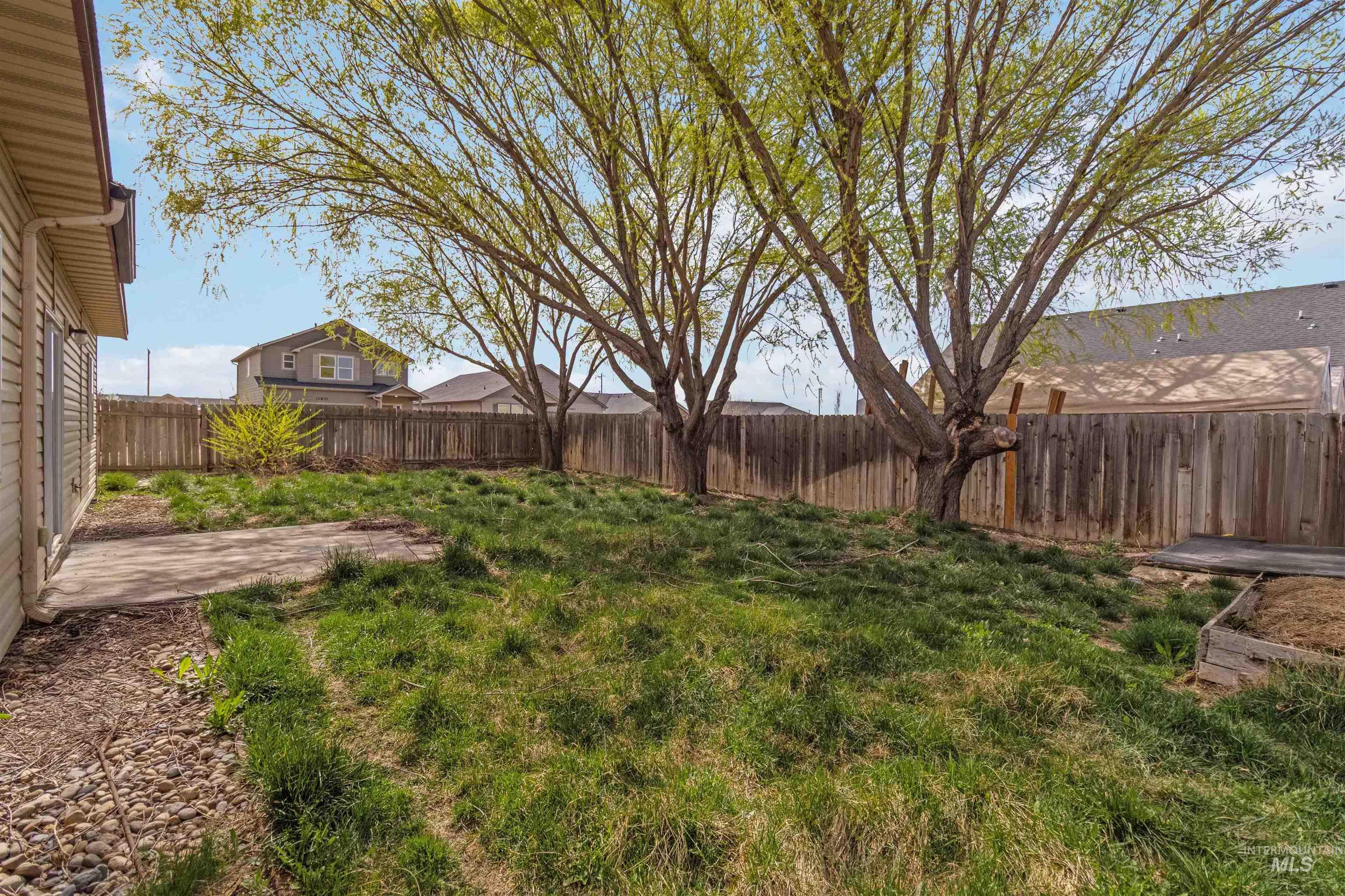 16053 Sunnyfield Ave, Caldwell, Idaho 83607-5369, 3 Bedrooms, 2 Bathrooms, Residential For Sale, Price $339,900,MLS 98979375