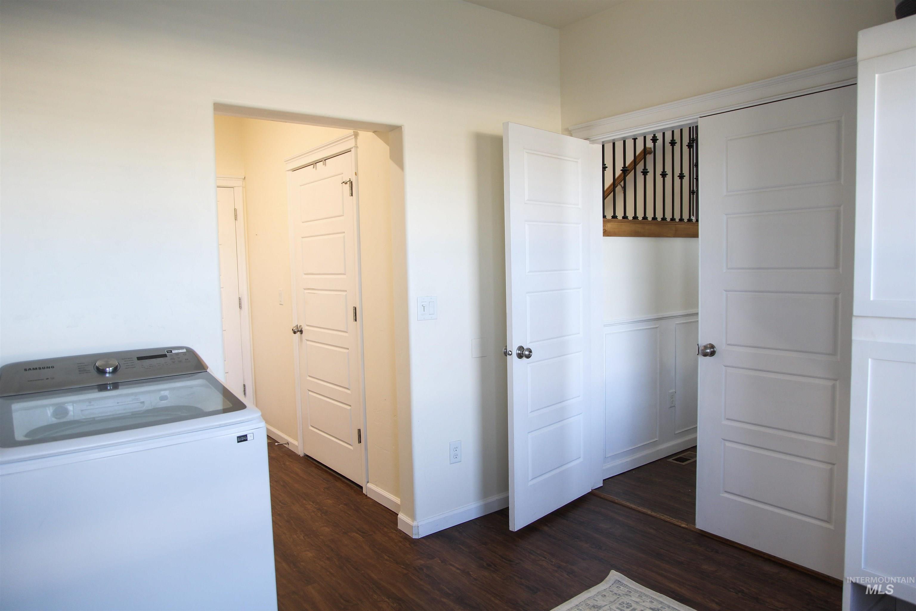 3813 N 2456 E, Filer, Idaho 83328, 4 Bedrooms, 2.5 Bathrooms, Residential For Sale, Price $545,000,MLS 98979379