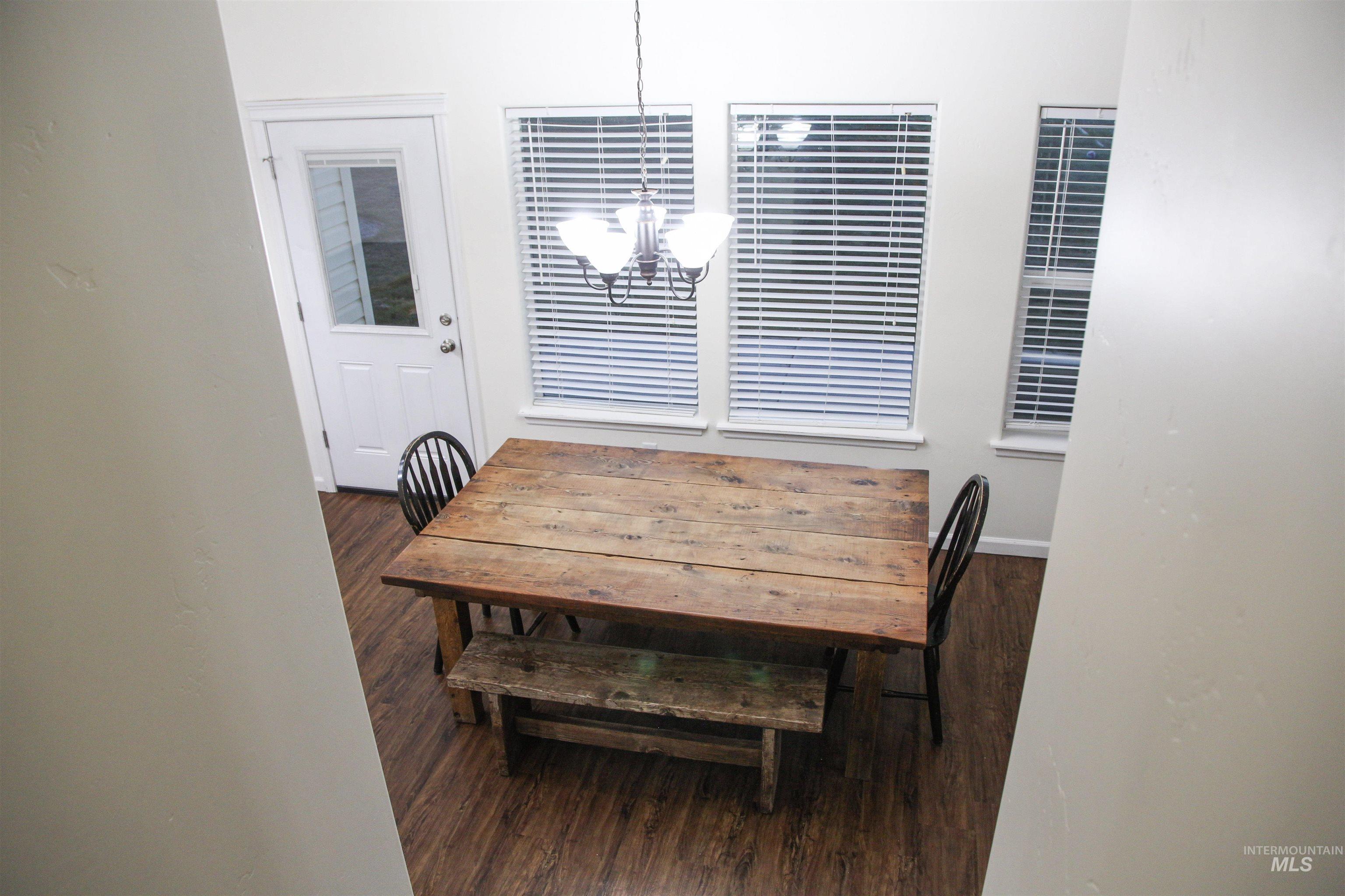 3813 N 2456 E, Filer, Idaho 83328, 4 Bedrooms, 2.5 Bathrooms, Residential For Sale, Price $545,000,MLS 98979379