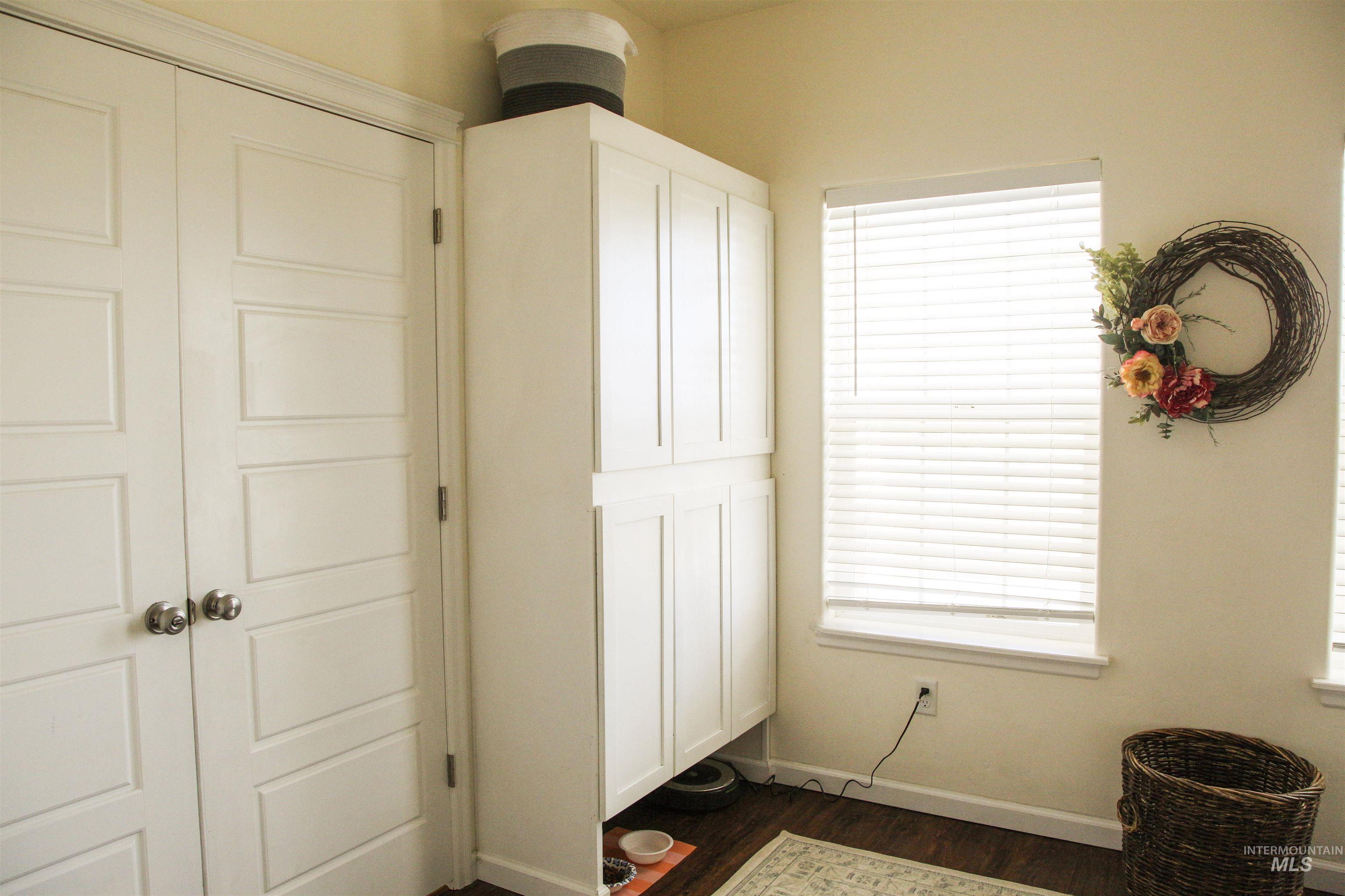 3813 N 2456 E, Filer, Idaho 83328, 4 Bedrooms, 2.5 Bathrooms, Residential For Sale, Price $545,000,MLS 98979379