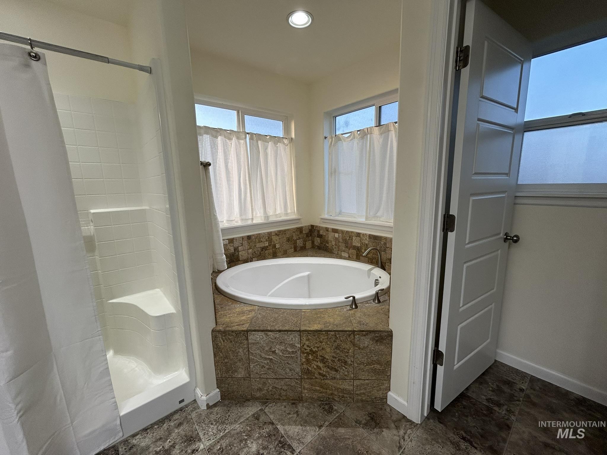 3813 N 2456 E, Filer, Idaho 83328, 4 Bedrooms, 2.5 Bathrooms, Residential For Sale, Price $545,000,MLS 98979379