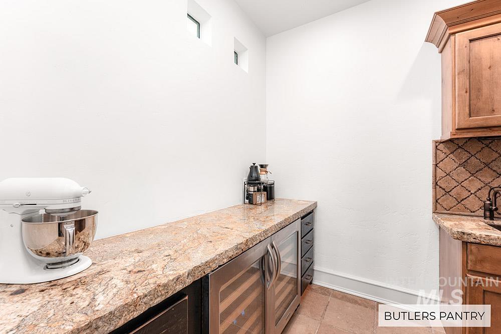 1222 S Lake Pointe Way, Eagle, Idaho 83616, 4 Bedrooms, 4.5 Bathrooms, Residential For Sale, Price $1,934,900, 98979380