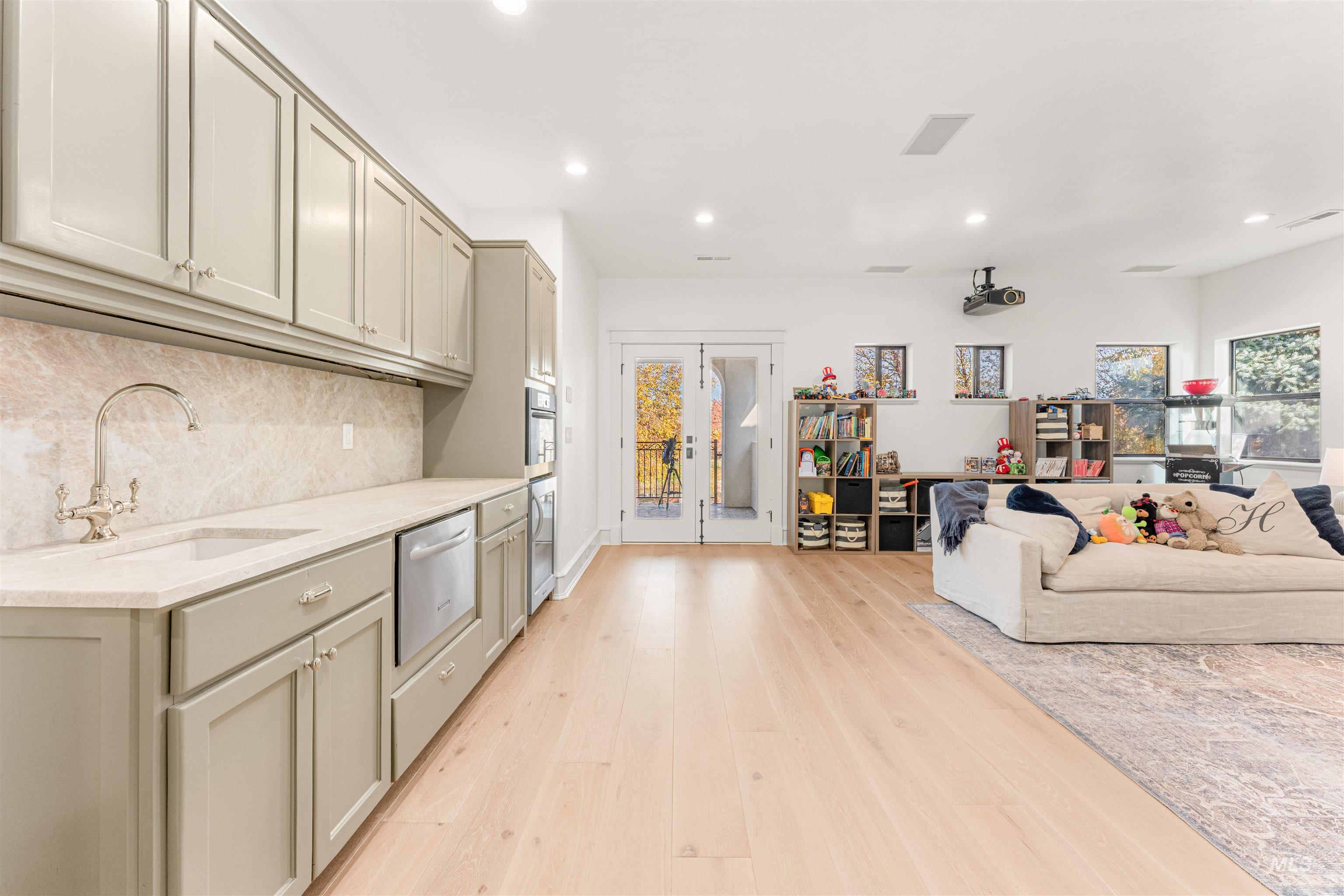 1222 S Lake Pointe Way, Eagle, Idaho 83616, 4 Bedrooms, 4.5 Bathrooms, Residential For Sale, Price $1,934,900, 98979380